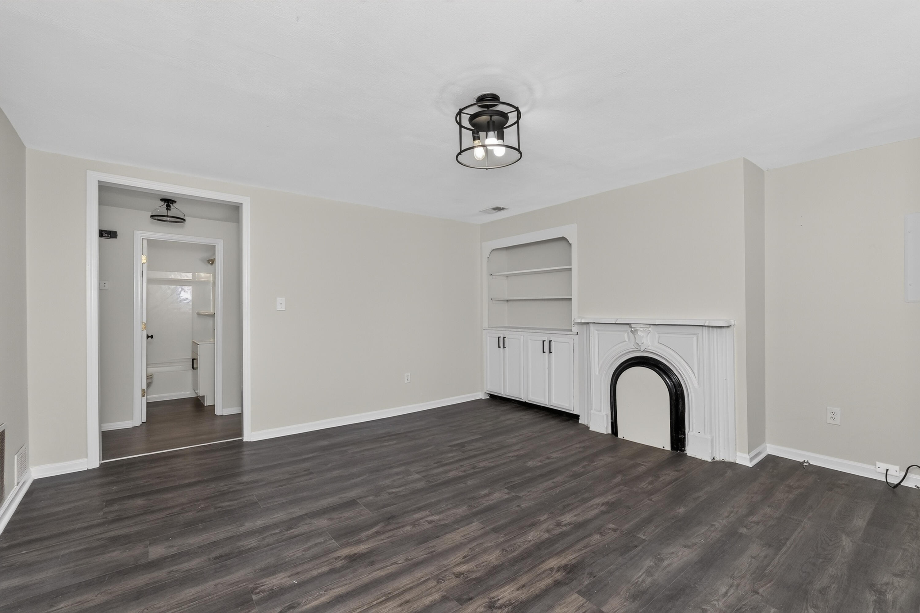 346 Payne Street Property Photo 5