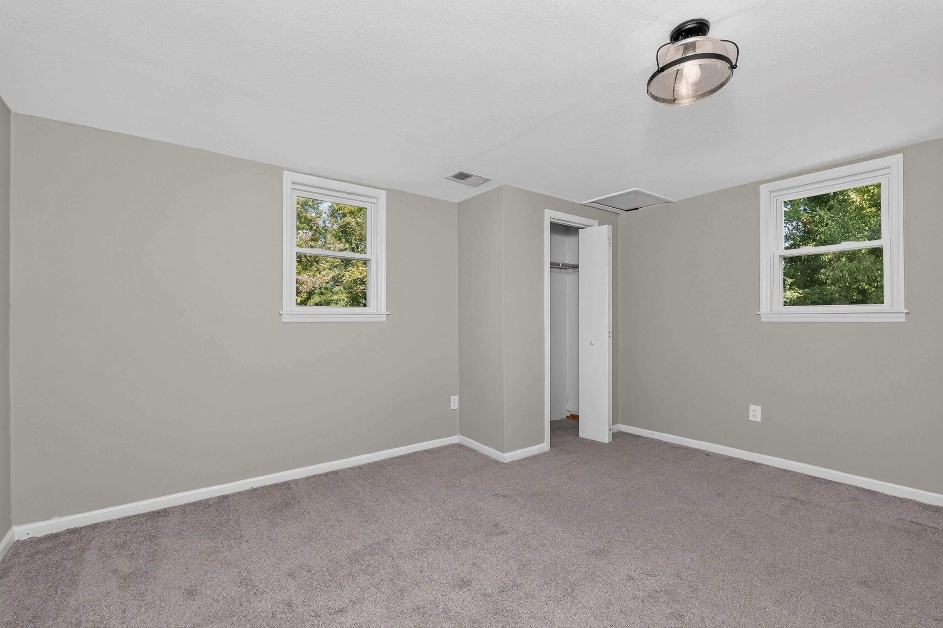 346 Payne Street Property Photo 14