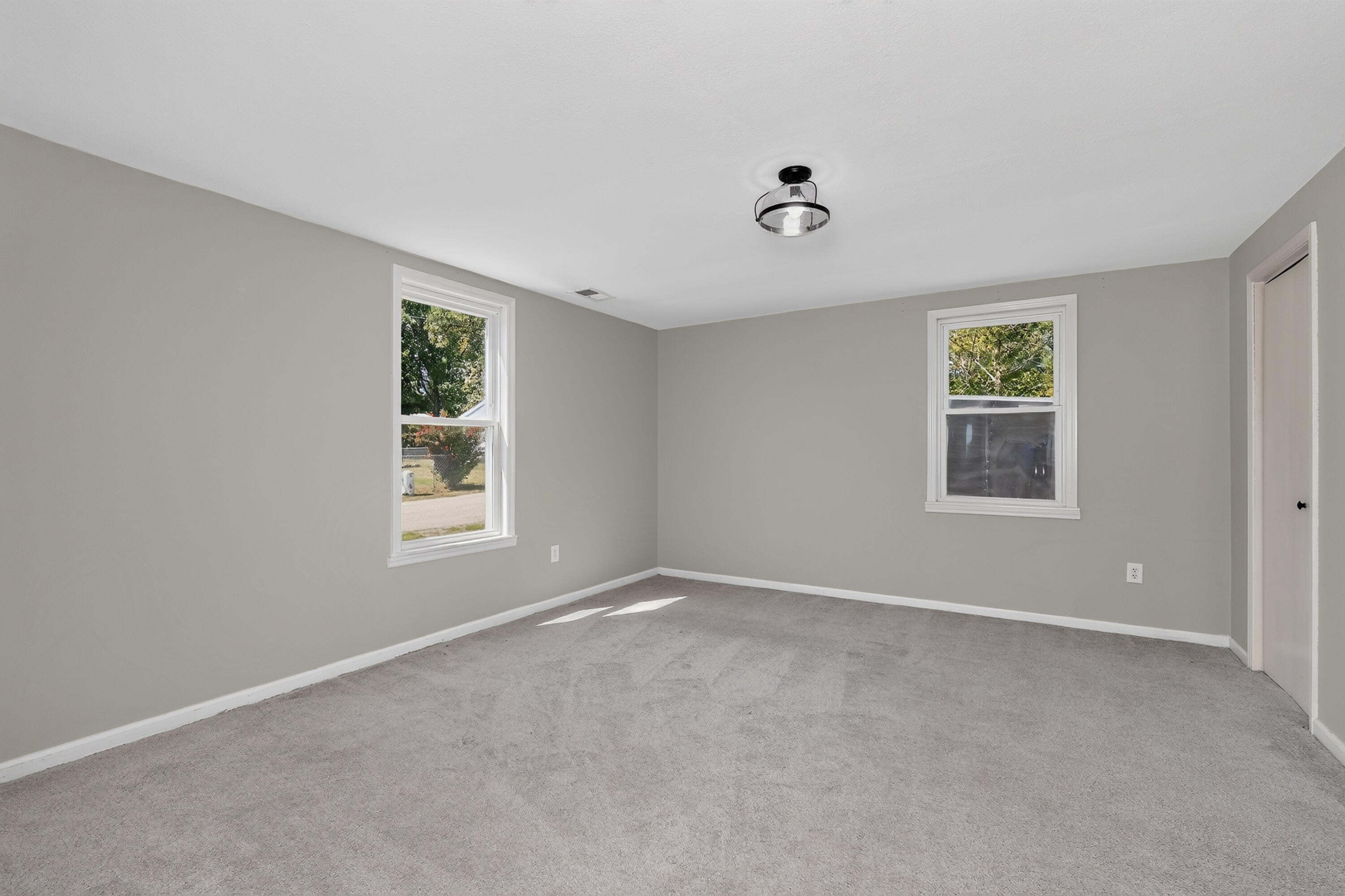 346 Payne Street Property Photo 17