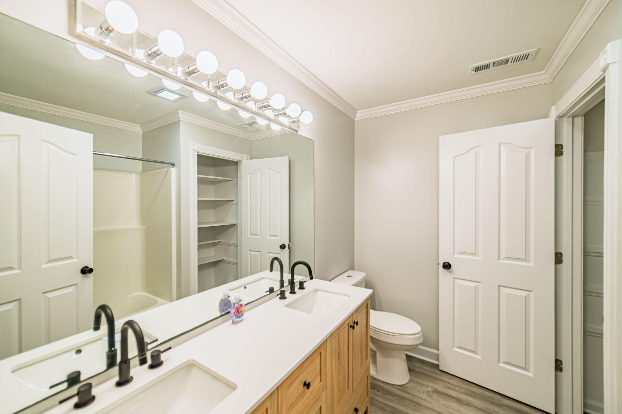 4401 Westchester Lane Property Photo 36
