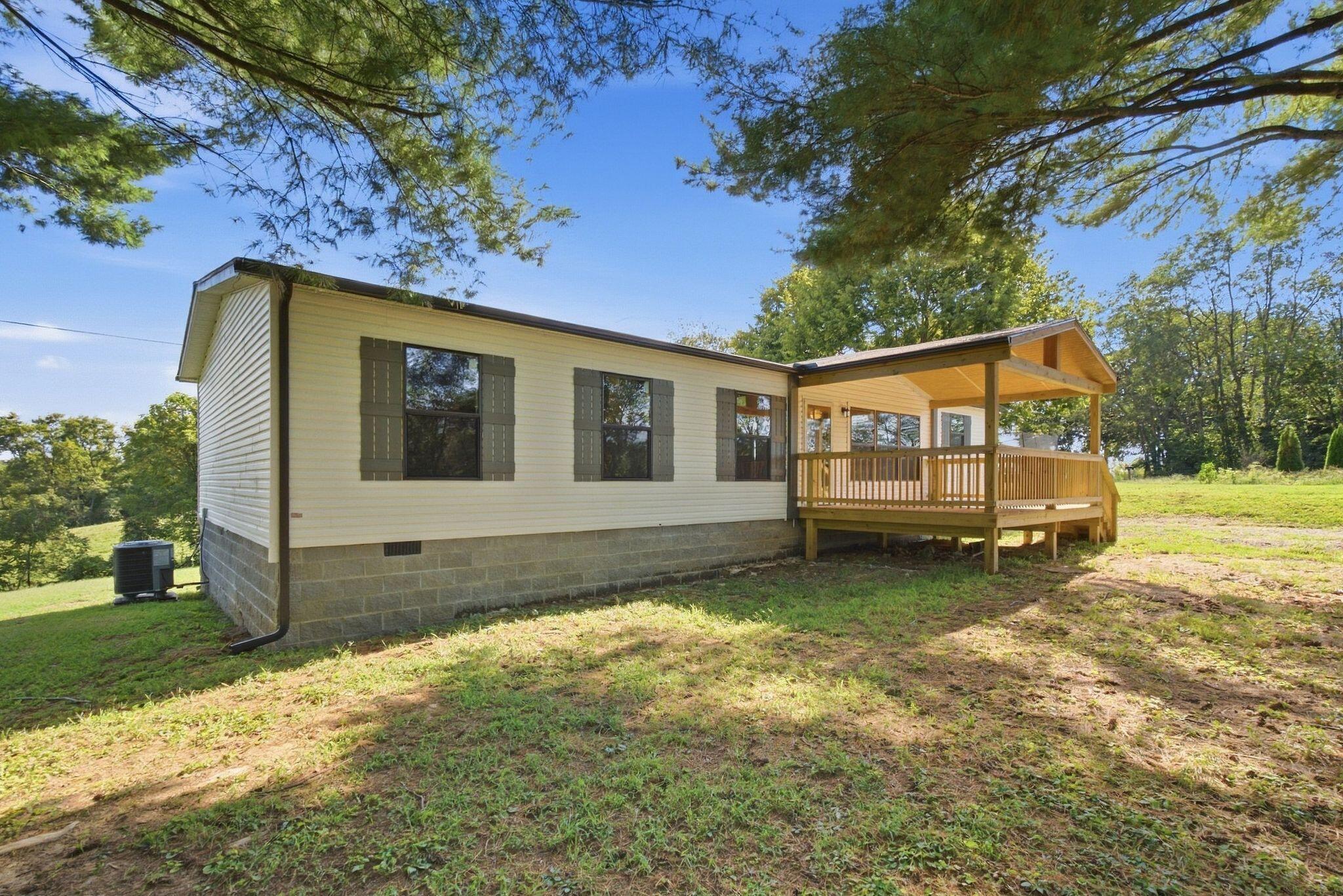 1148 Somerset Lane Property Photo 3