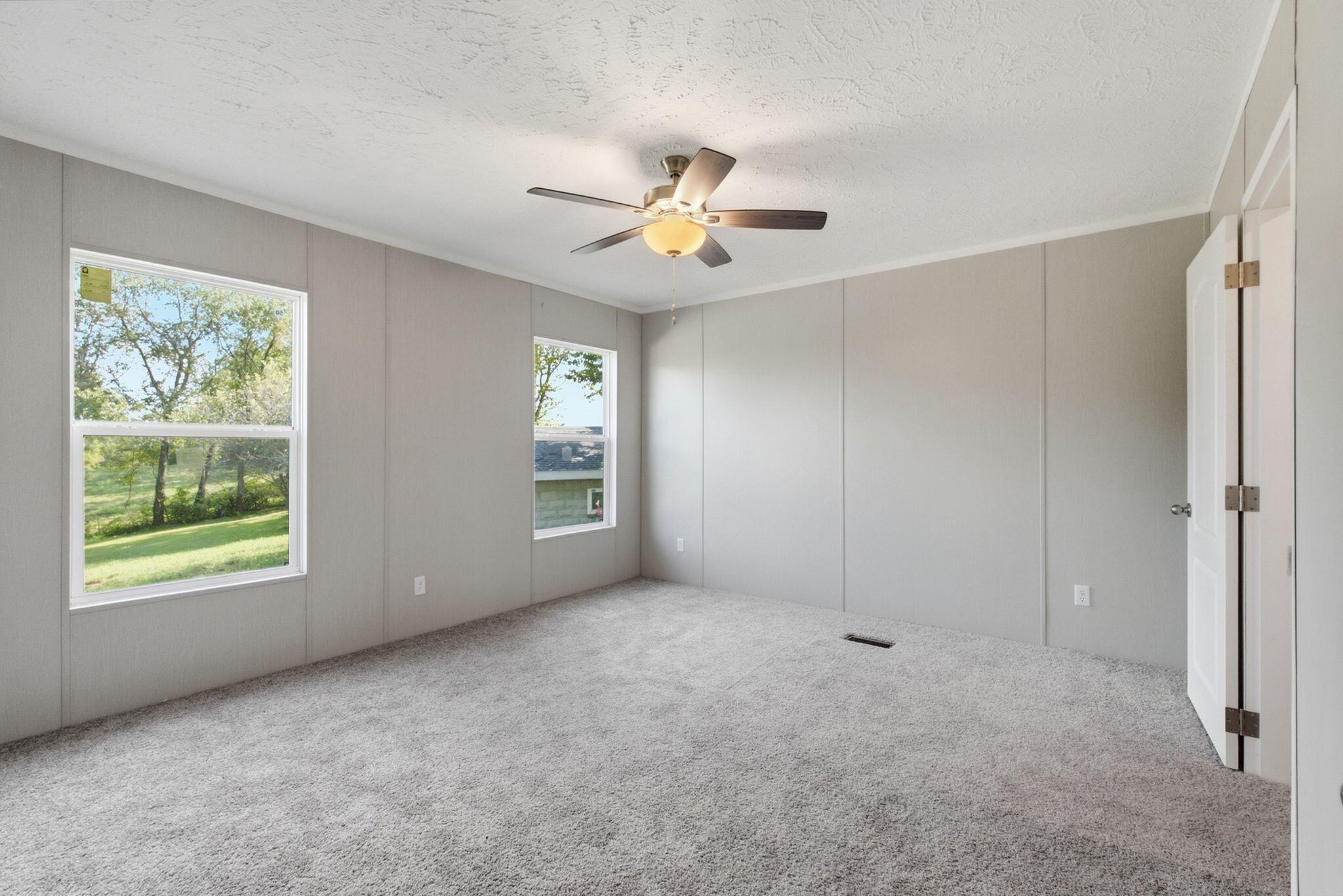 1148 Somerset Lane Property Photo 22