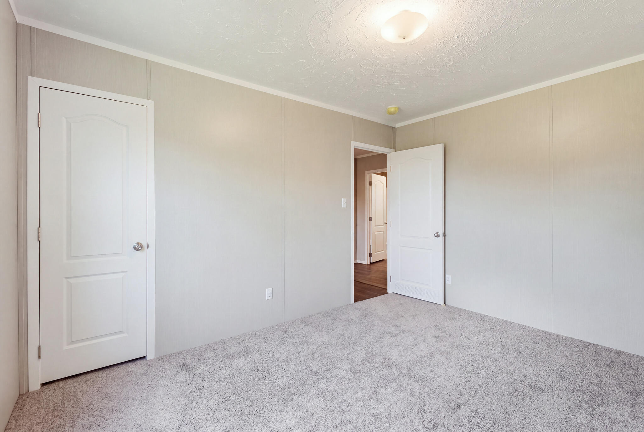 1148 Somerset Lane Property Photo 27