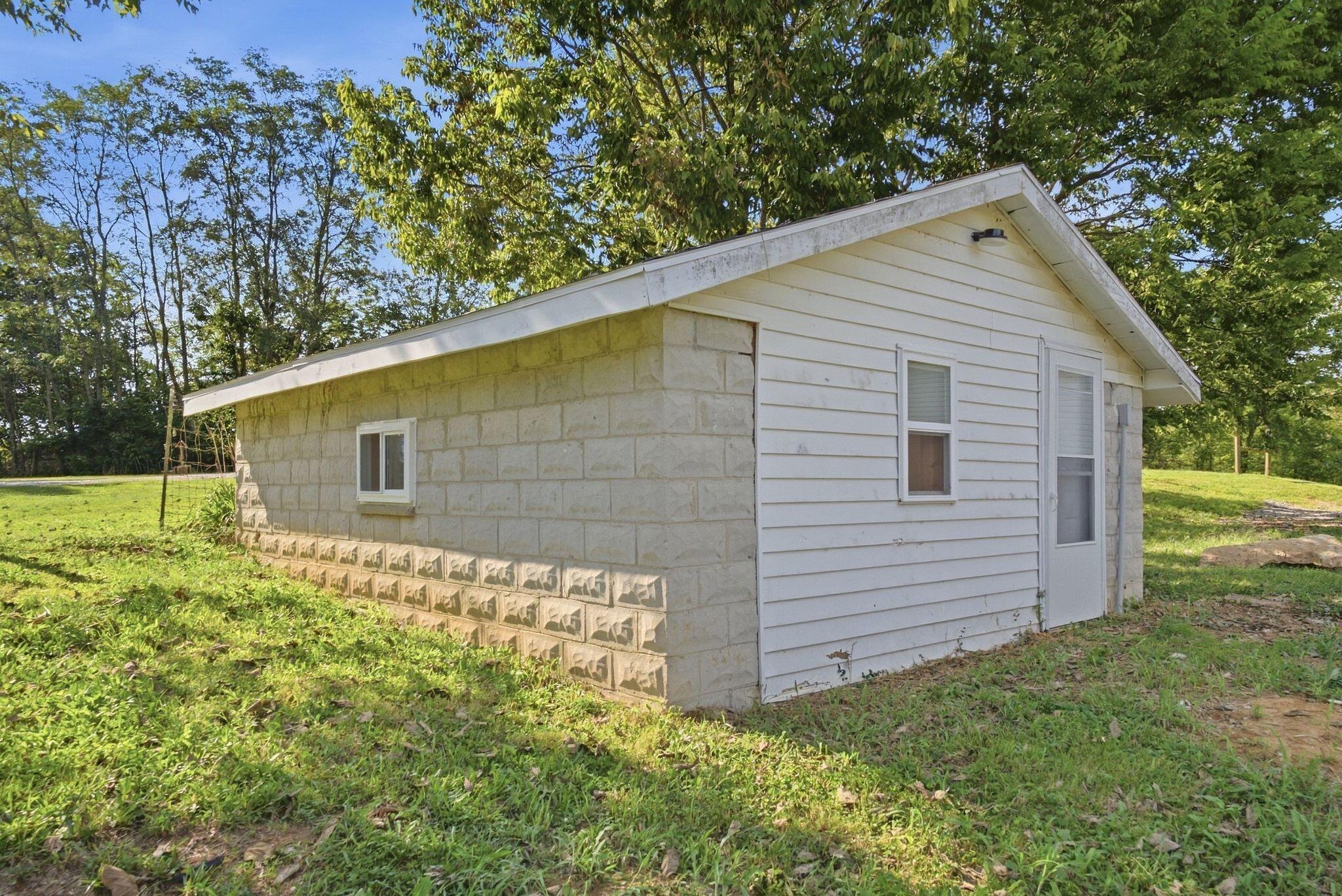 1148 Somerset Lane Property Photo 36