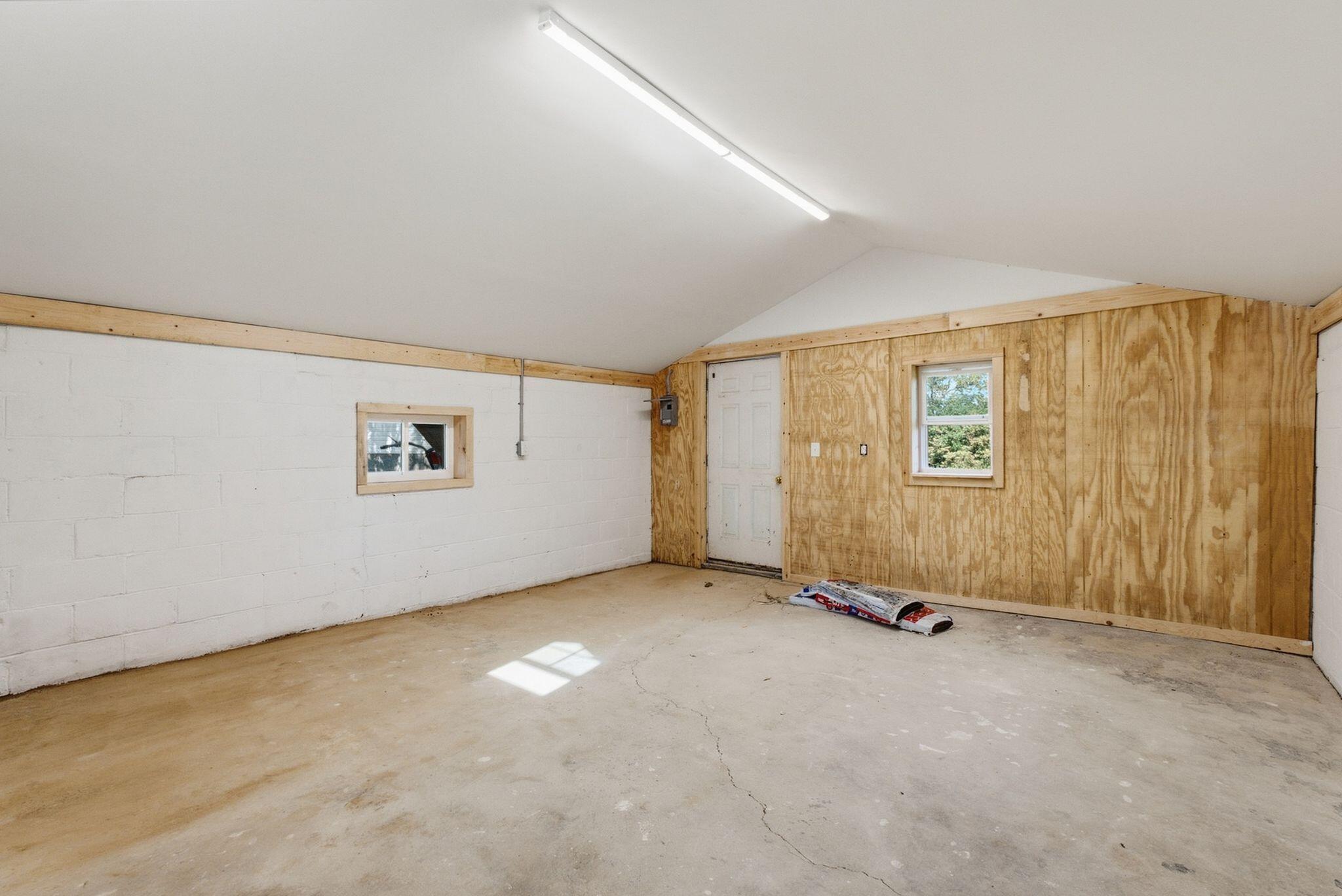 1148 Somerset Lane Property Photo 38