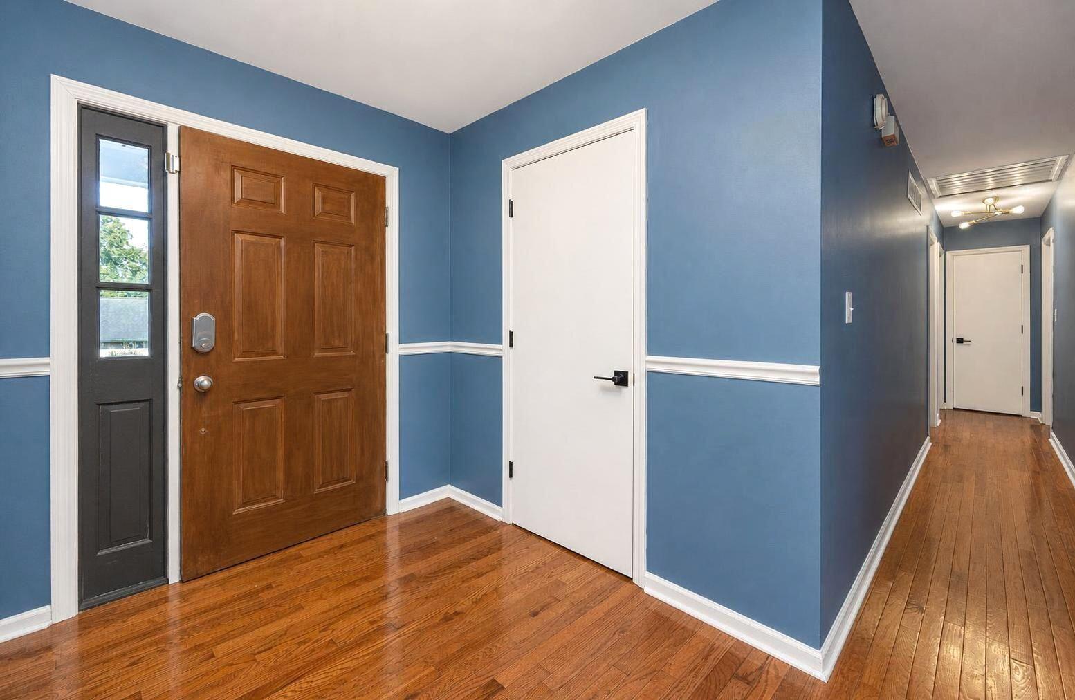 2220 Redbud Lane Property Photo 8