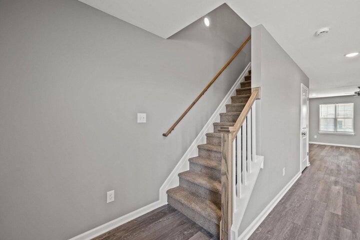 8169 Driftwood Loop Property Photo 11