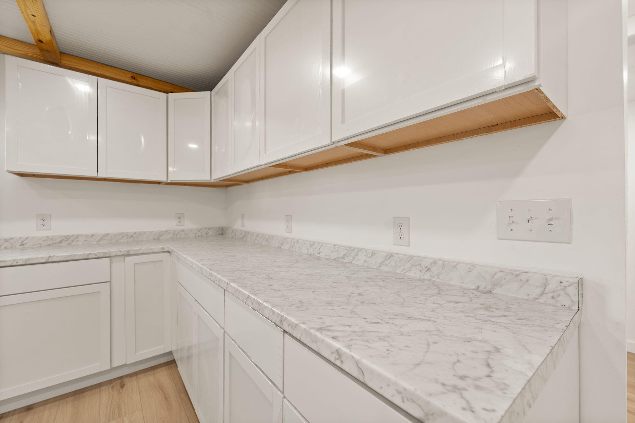 305 Harrison Avenue Property Photo 10