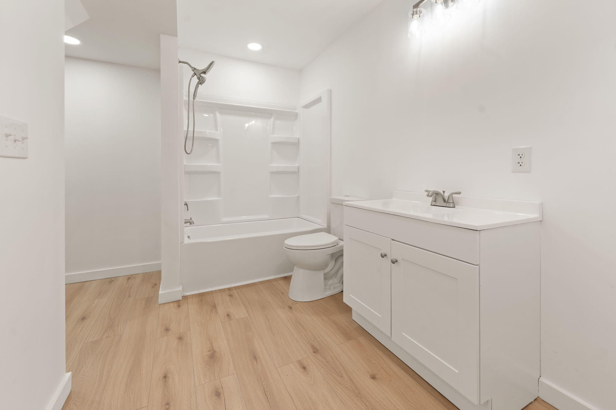 305 Harrison Avenue Property Photo 17