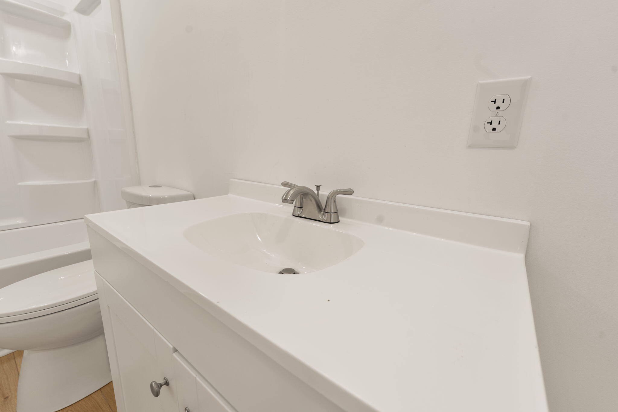 305 Harrison Avenue Property Photo 18