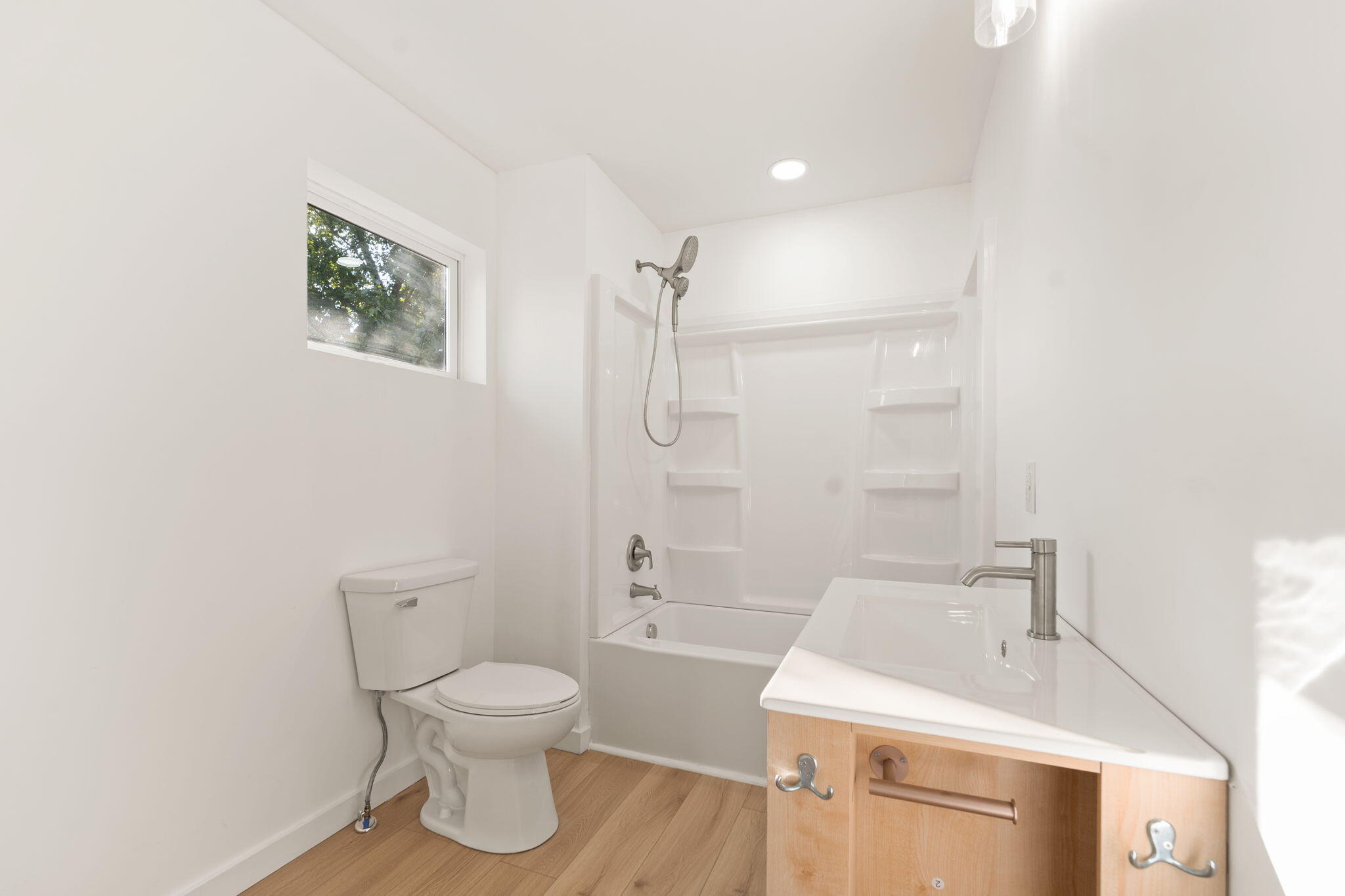 305 Harrison Avenue Property Photo 24