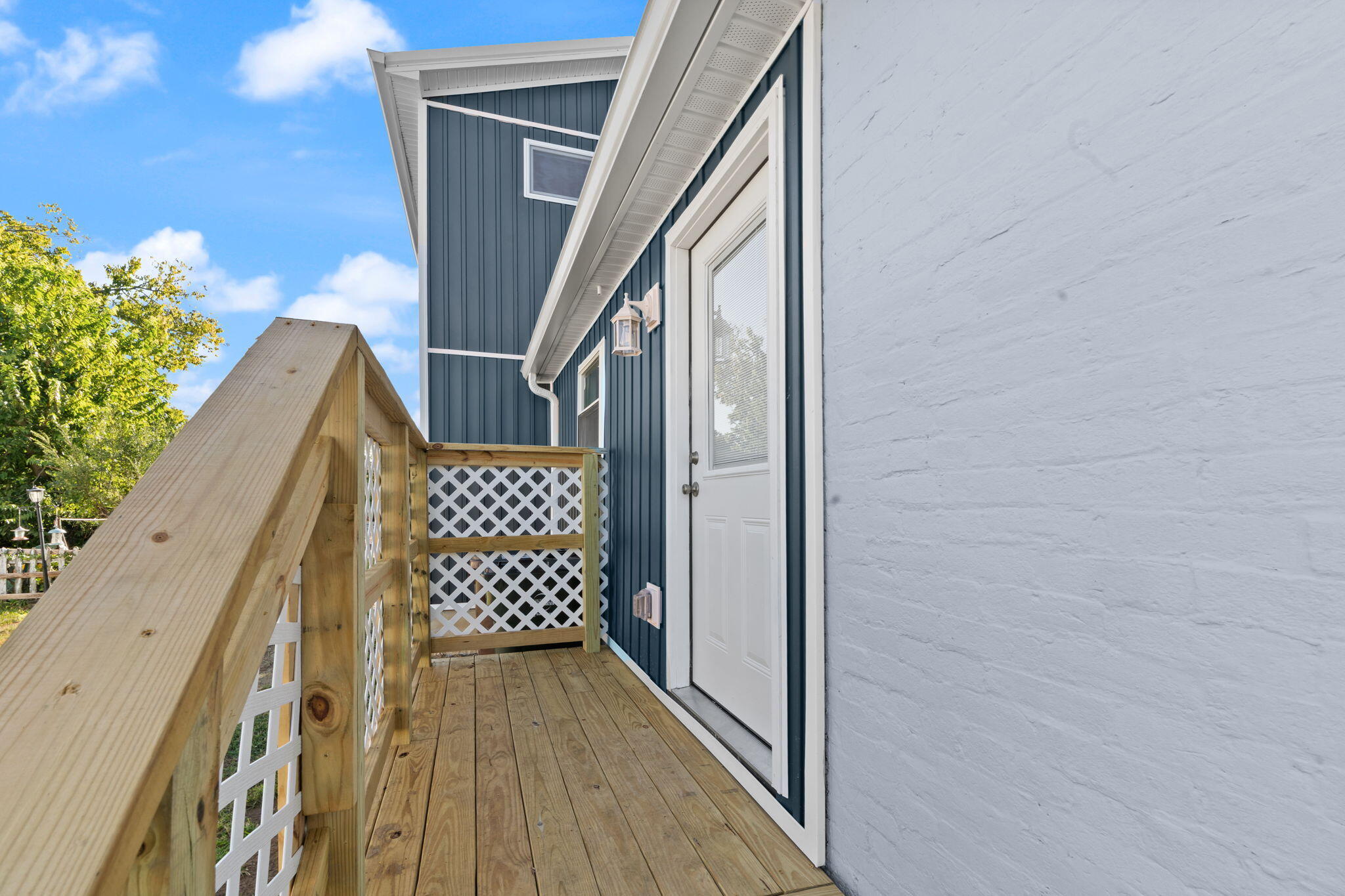305 Harrison Avenue Property Photo 34