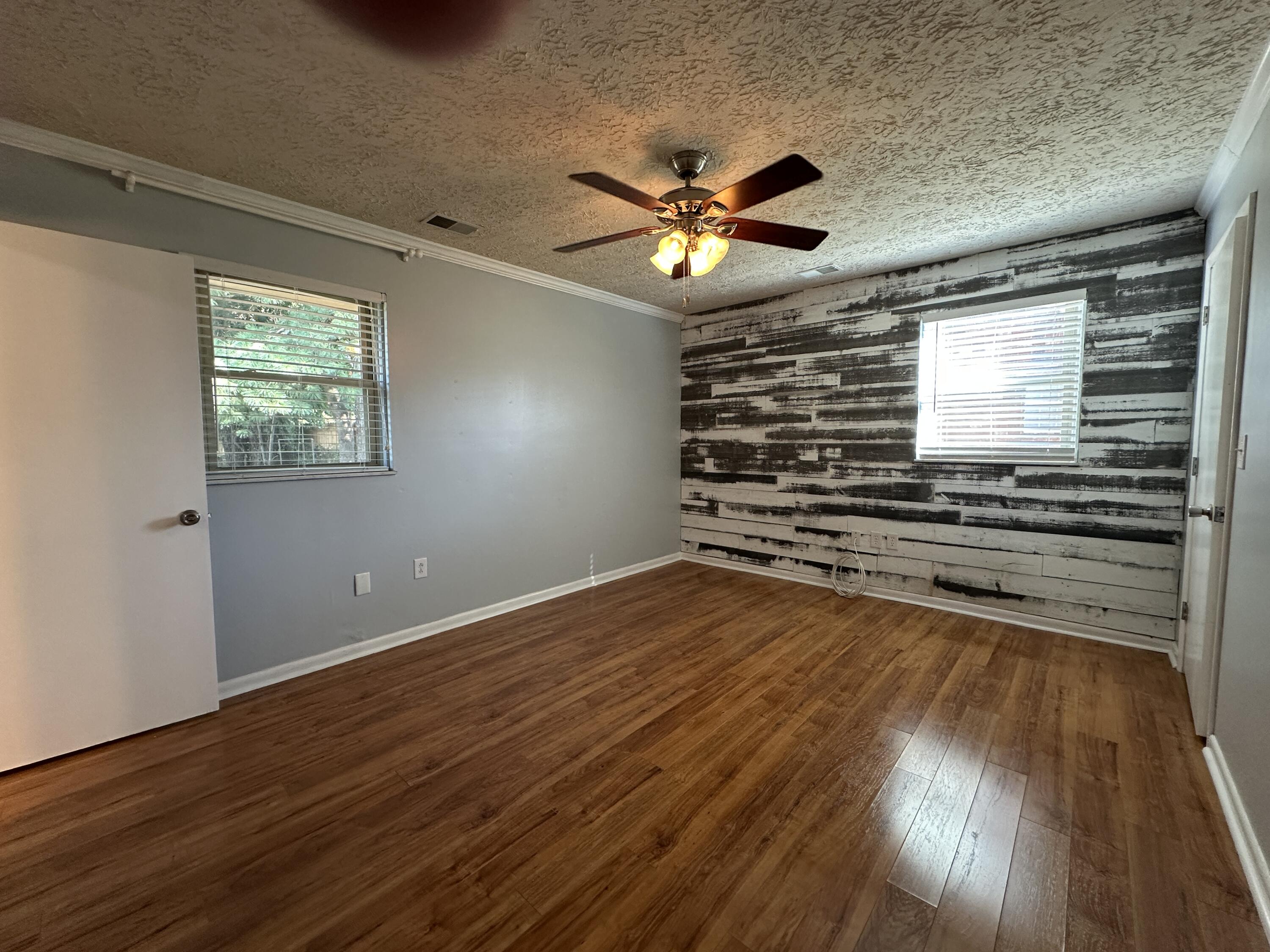 618 Brookmede Drive Property Photo 15
