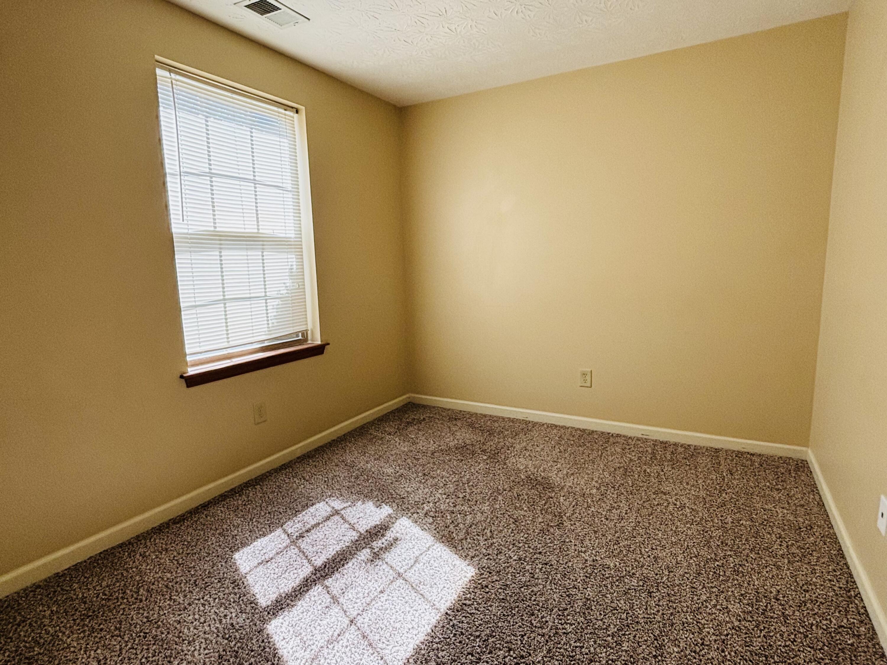 3539 Lochdale Terrace Property Photo 8