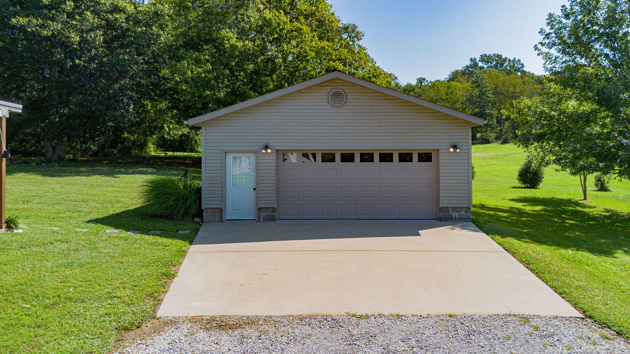 4746 Jewell Lane Property Photo 36