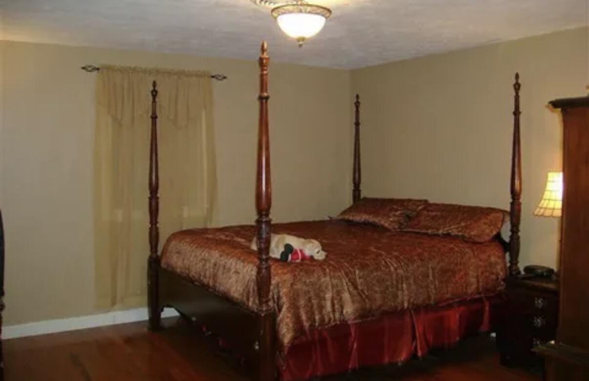 190 Hubble Road Property Photo 6