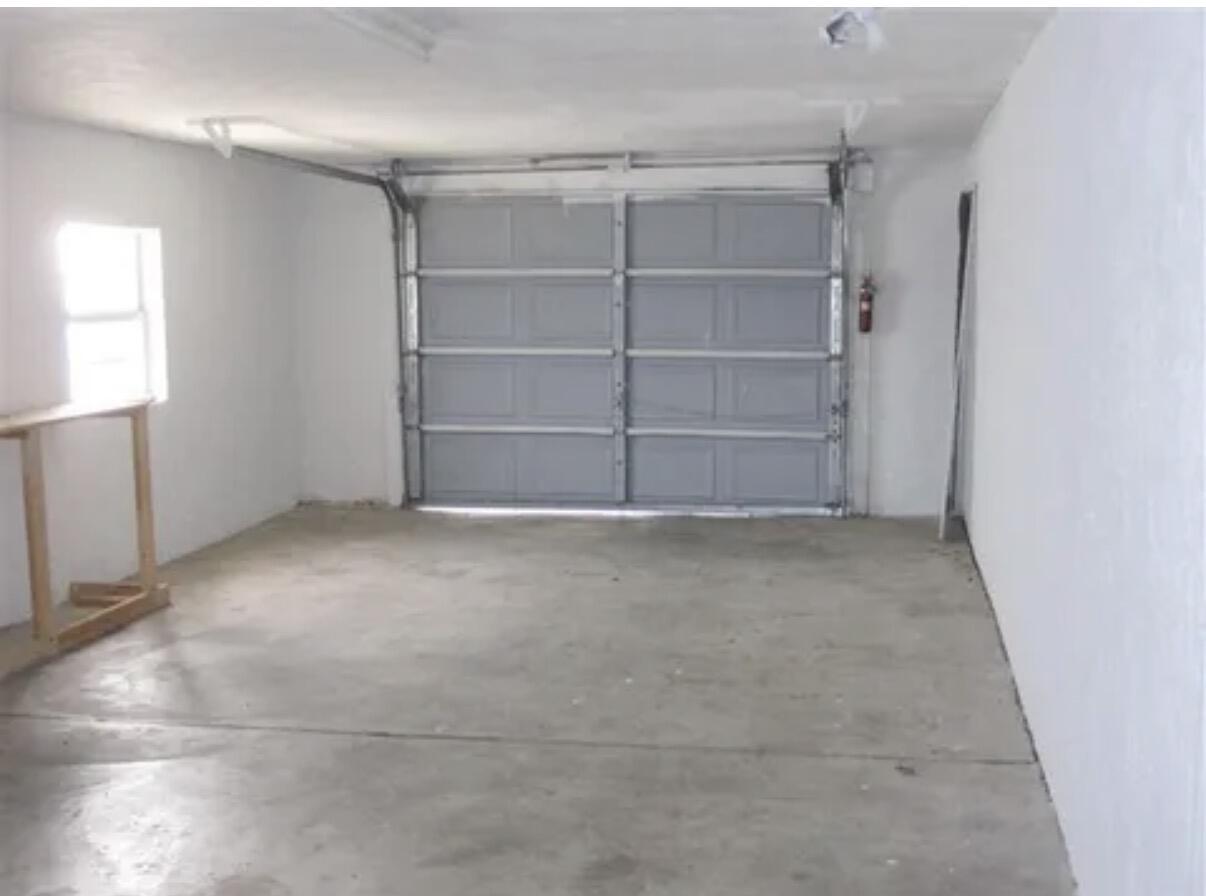 190 Hubble Road Property Photo 12