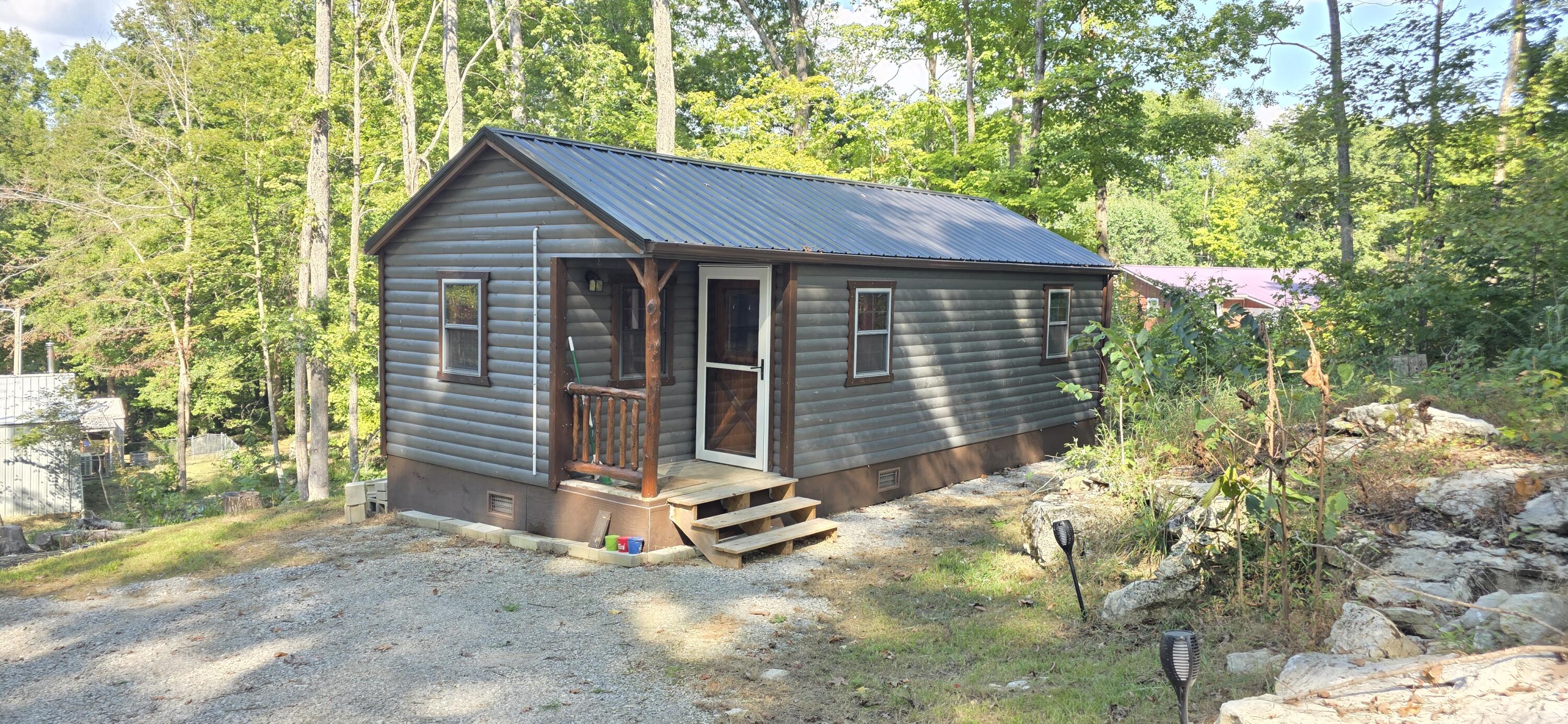 297 Lakeview Avenue Property Photo 6