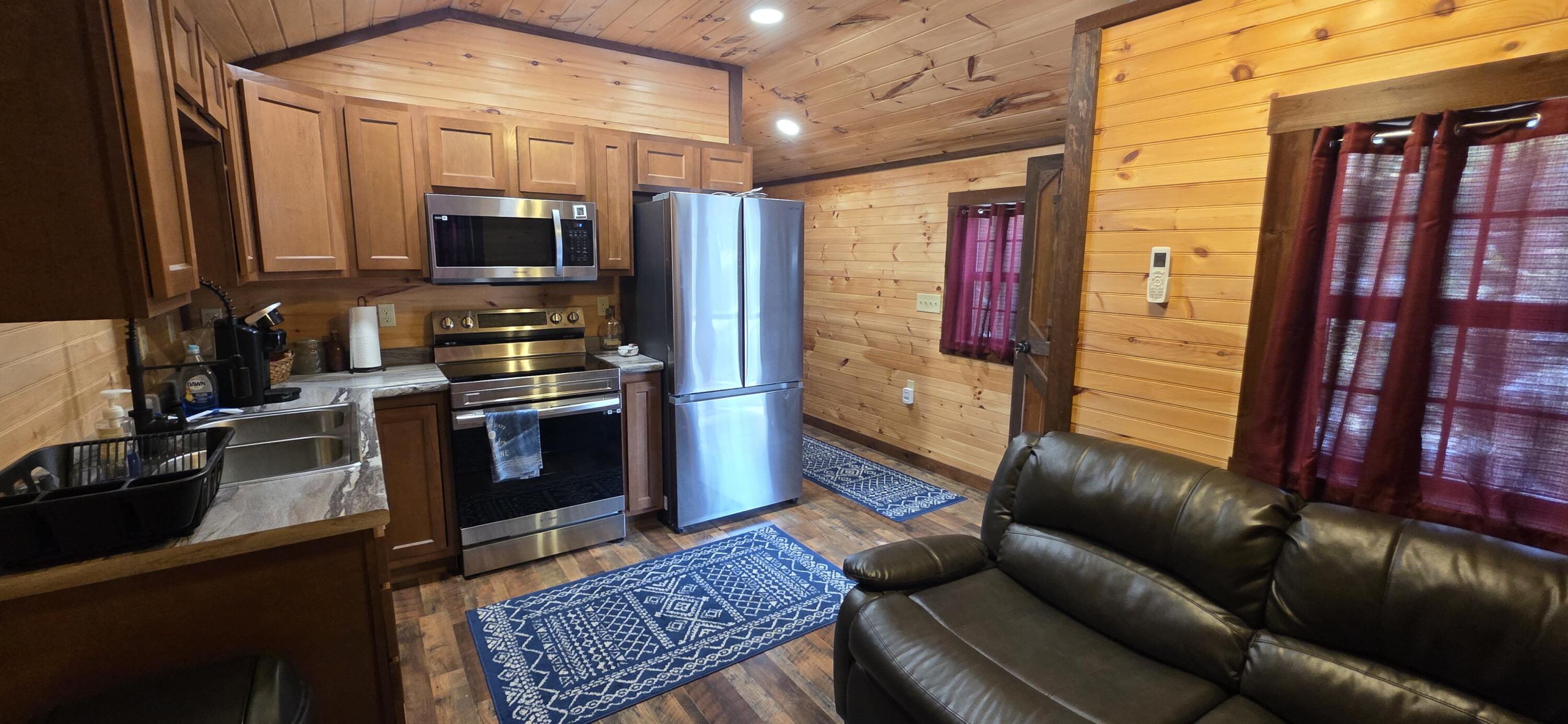 297 Lakeview Avenue Property Photo 10