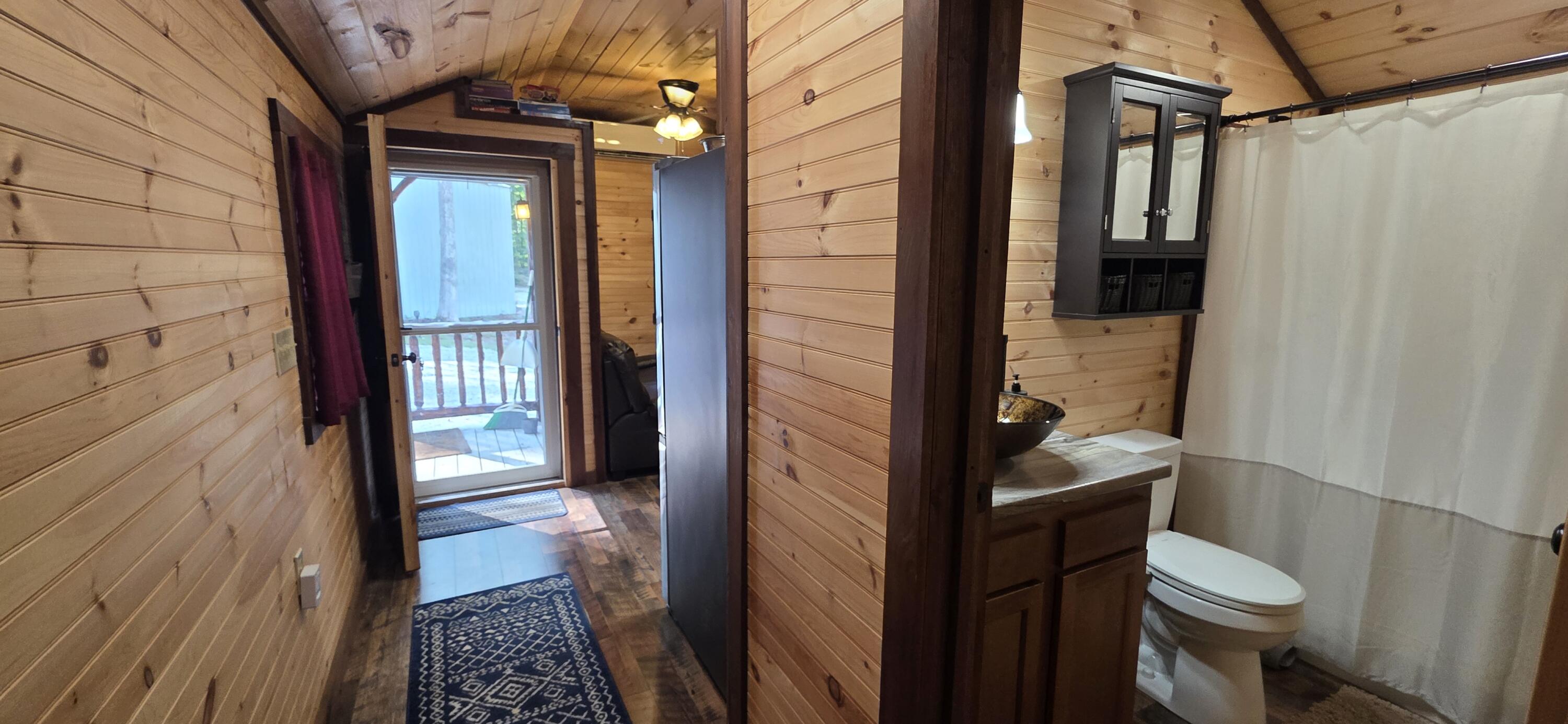 297 Lakeview Avenue Property Photo 17