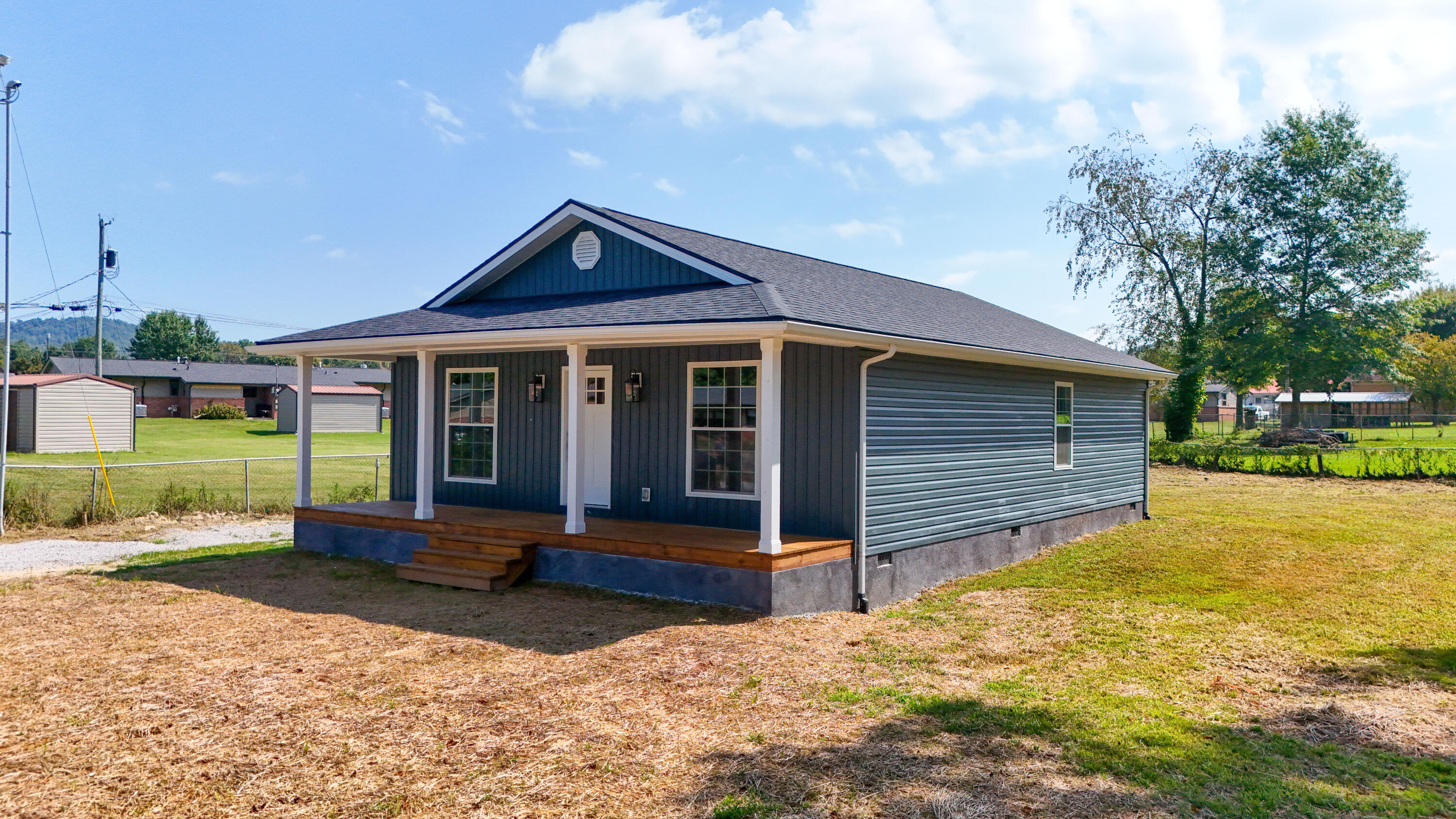 114 Shelby Street Property Photo 5