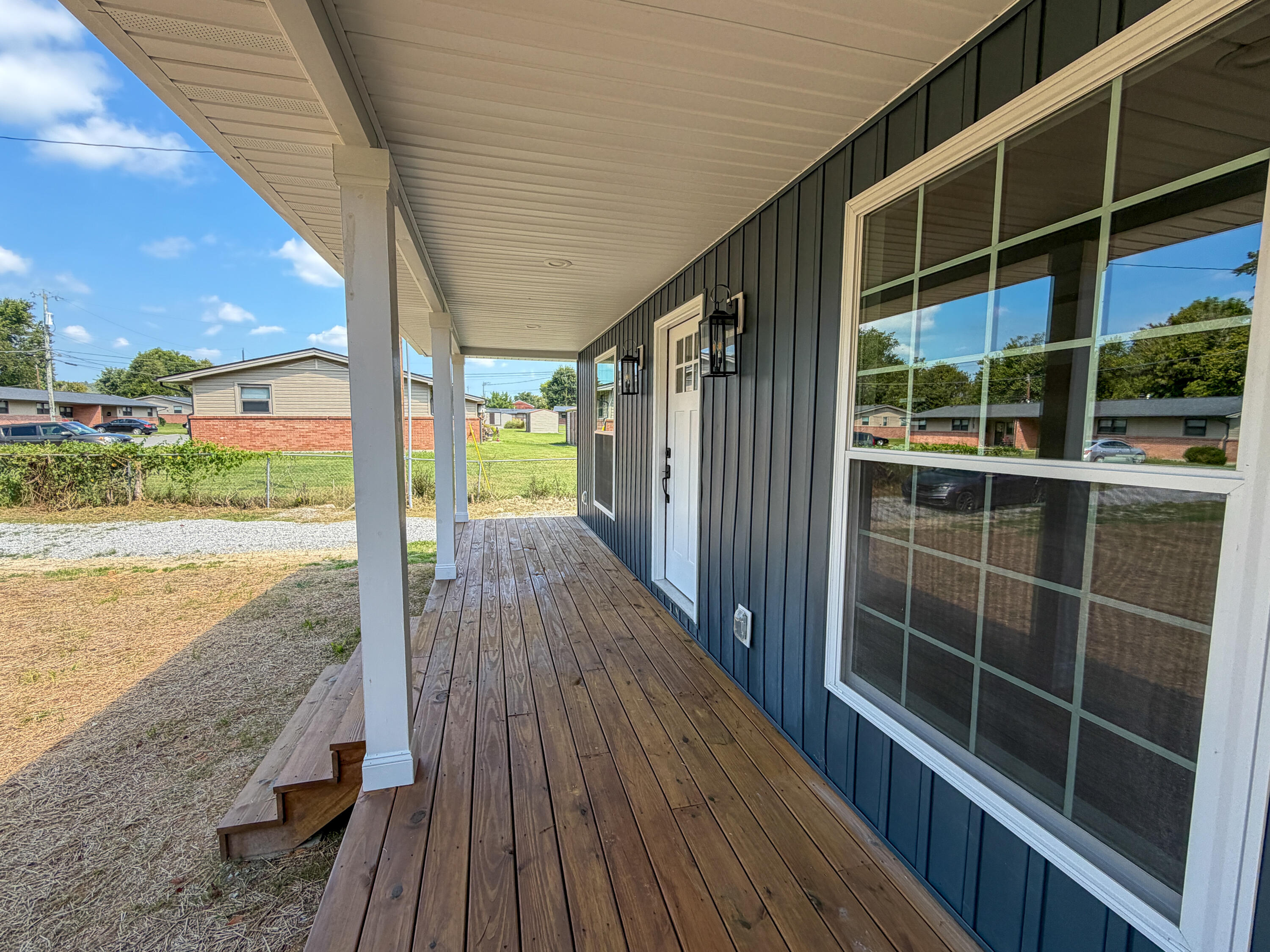 114 Shelby Street Property Photo 8
