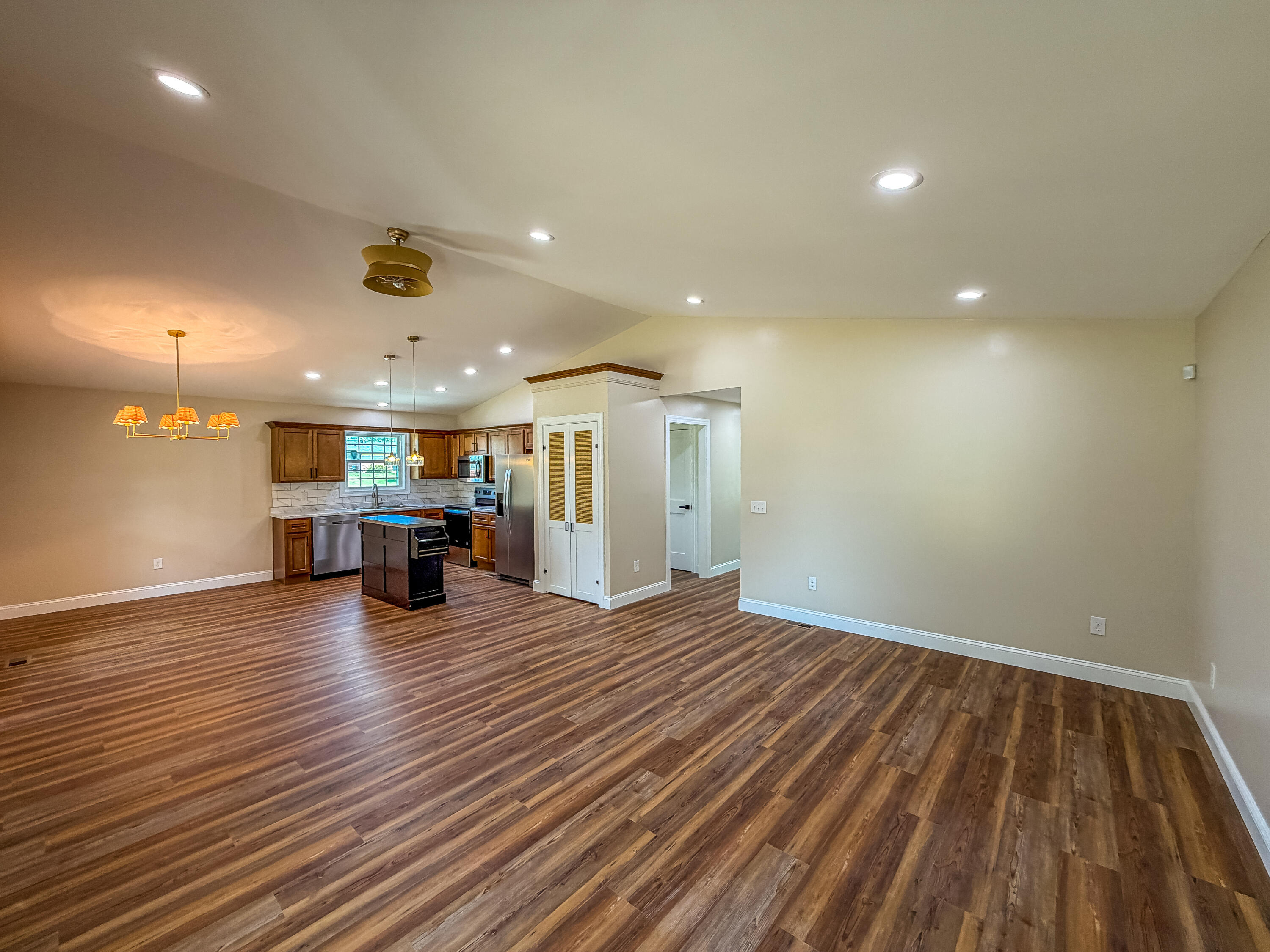 114 Shelby Street Property Photo 15