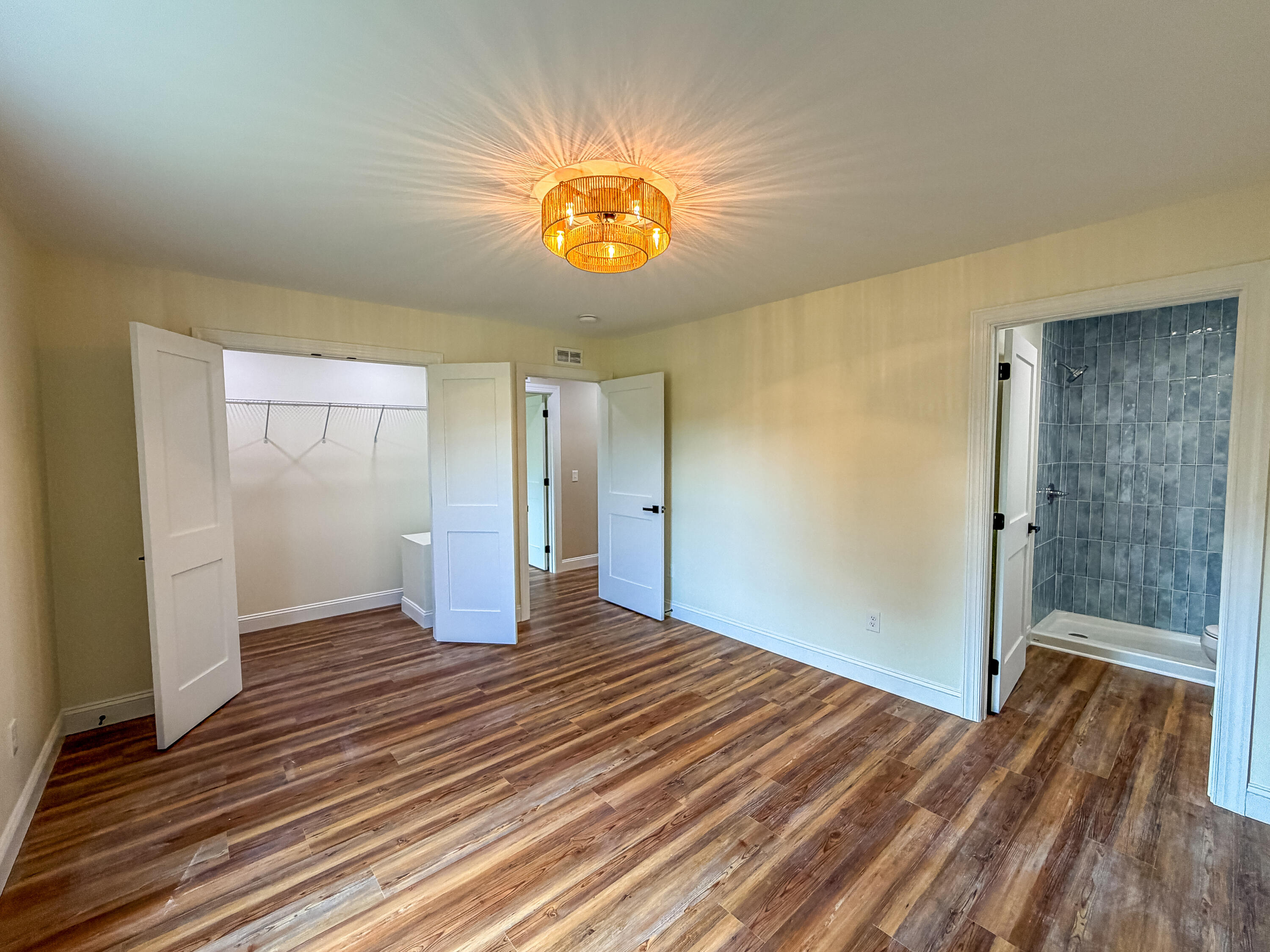 114 Shelby Street Property Photo 25