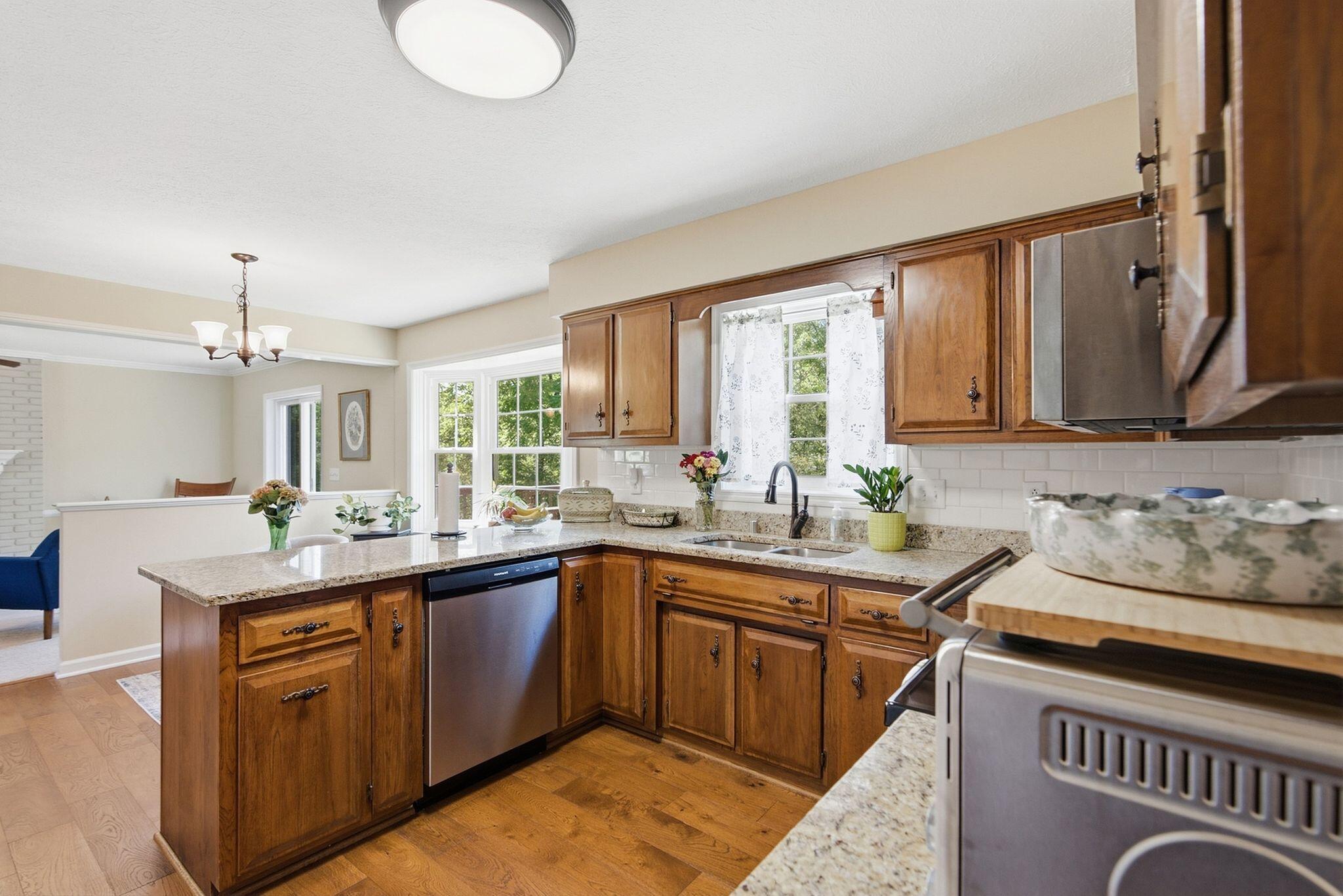 1030 Fairway Drive Property Photo 14