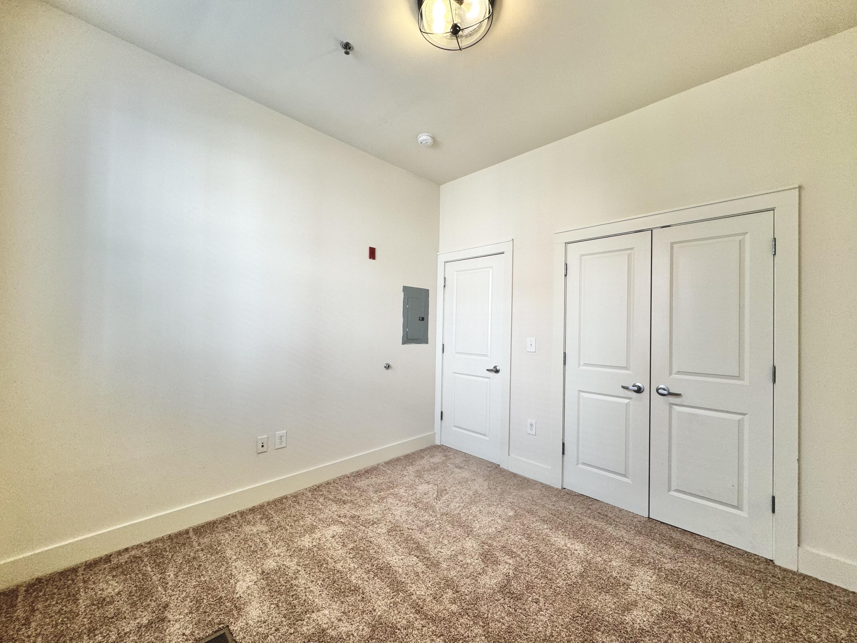 220 Cedar Street 102 Property Photo 11