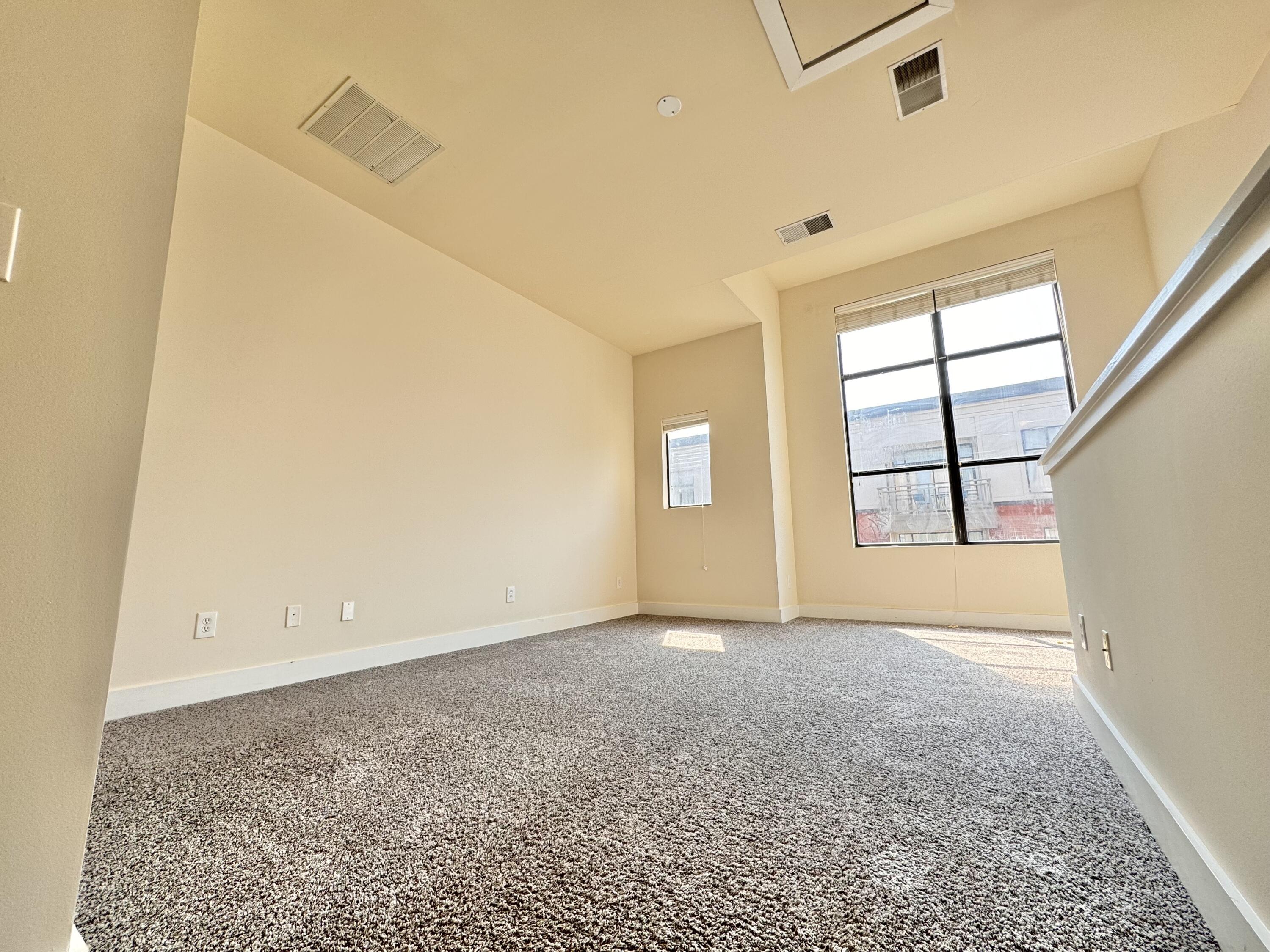 576 Bolivar Street Property Photo 13