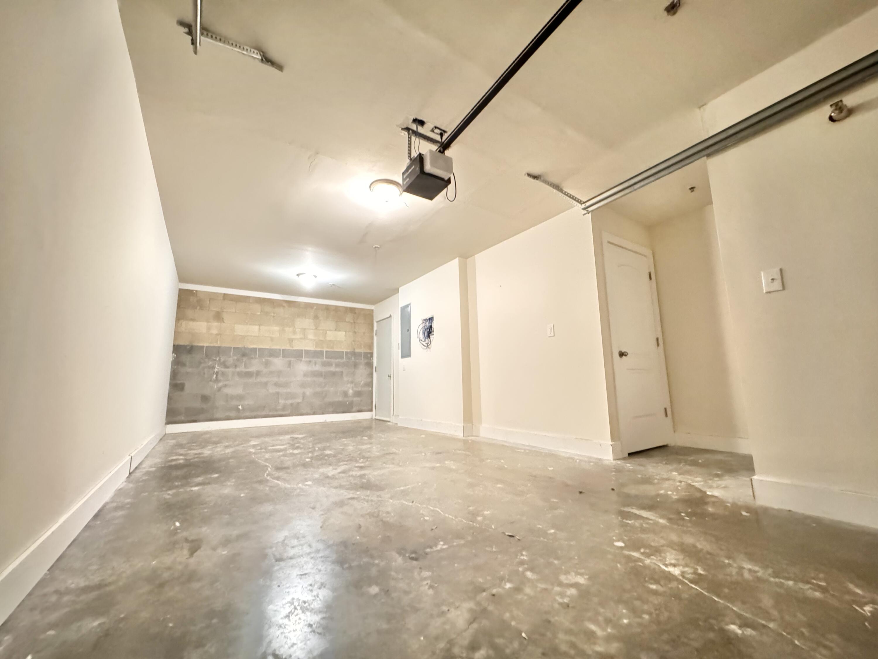 576 Bolivar Street Property Photo 19