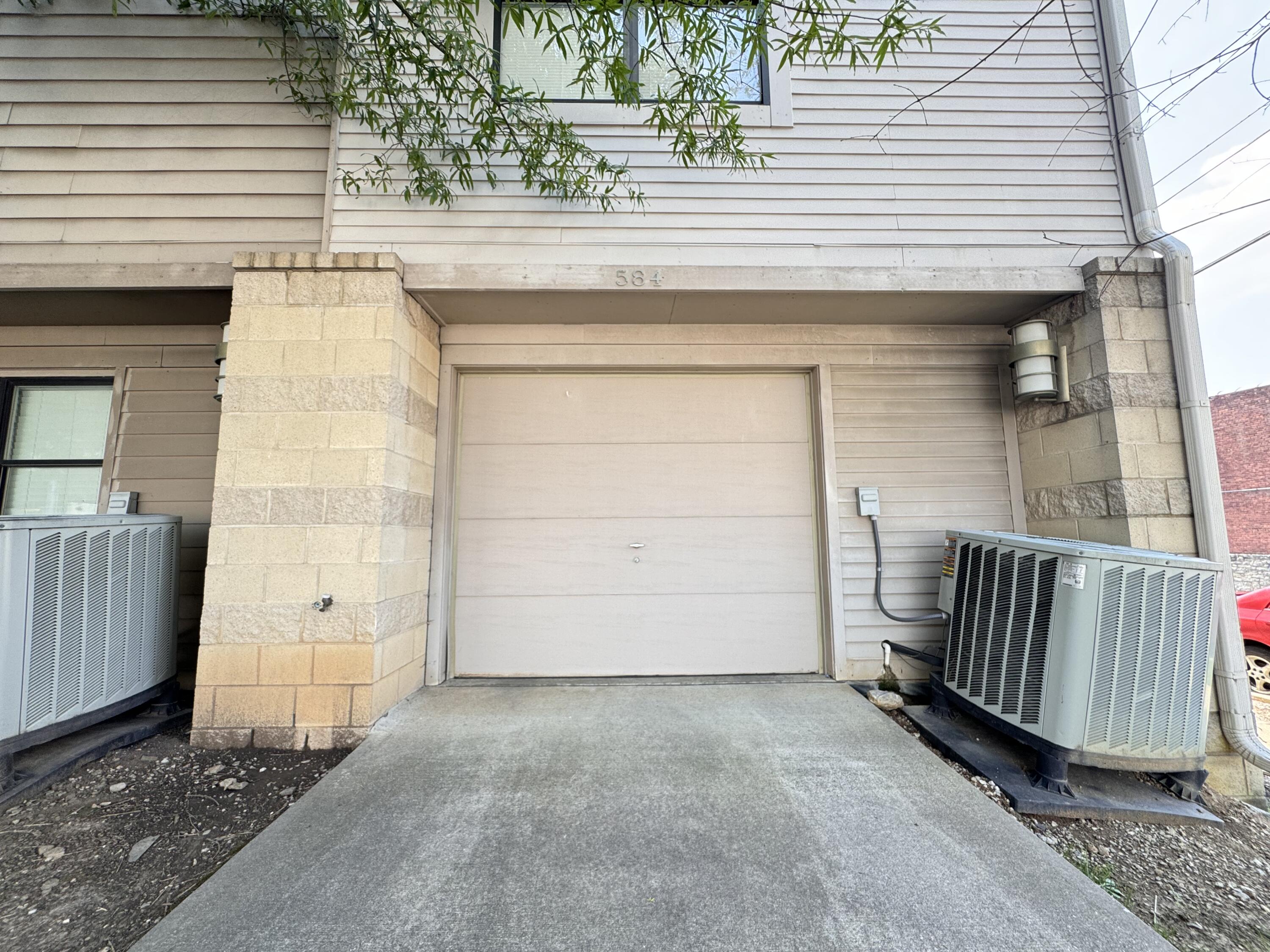 576 Bolivar Street Property Photo 20