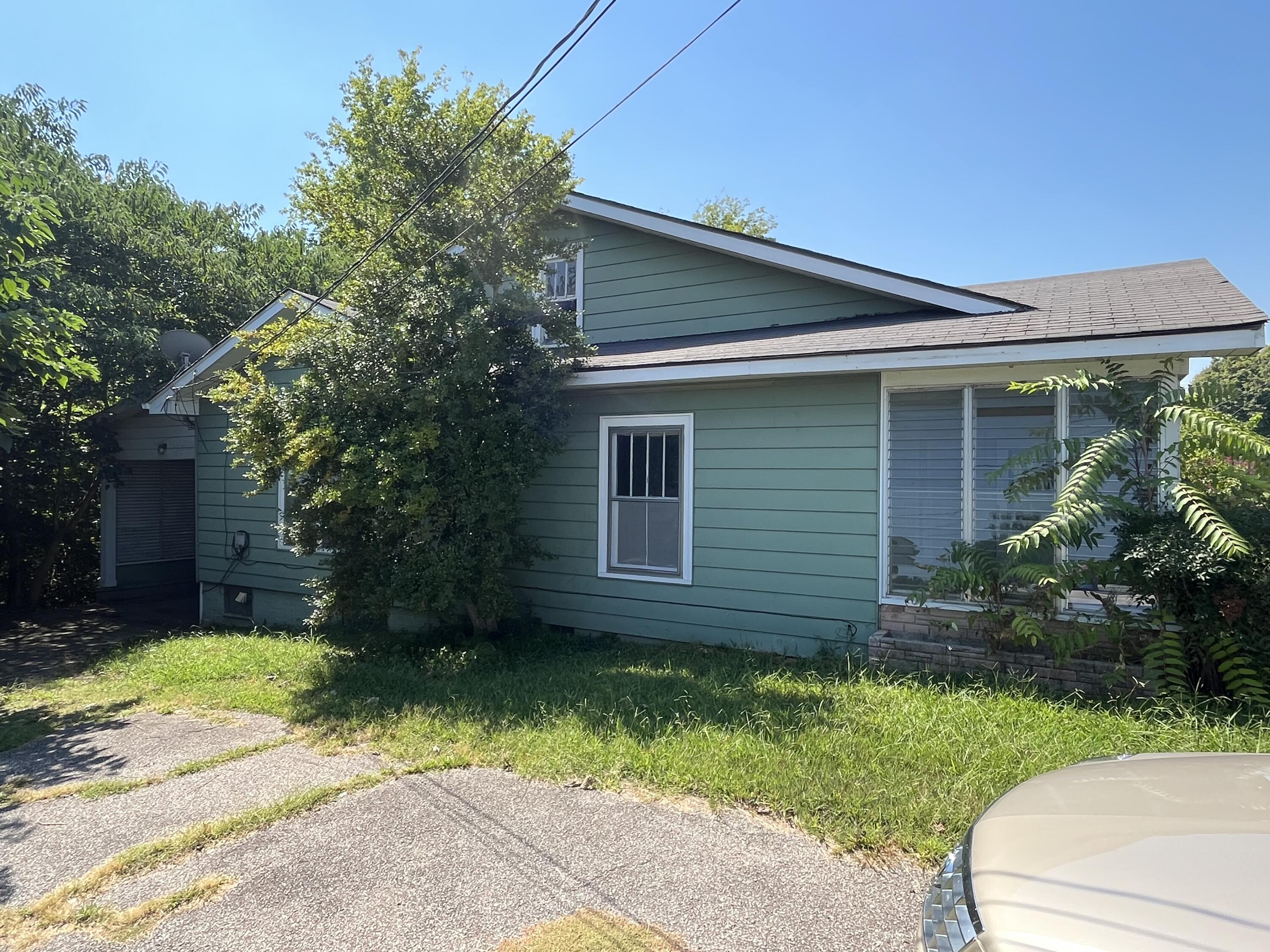 715 Magnolia Street Property Photo 7