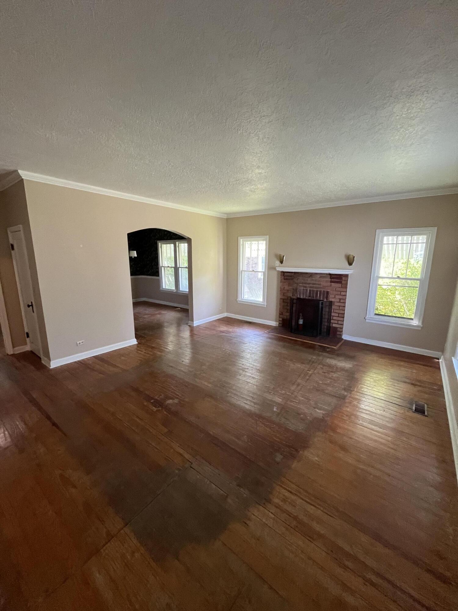 715 Magnolia Street Property Photo 18