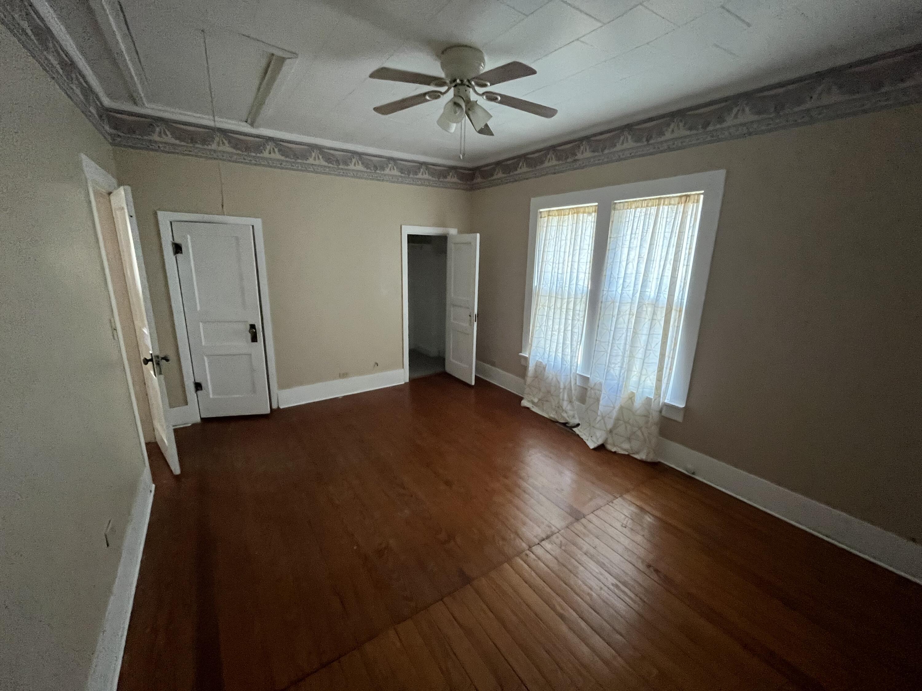 715 Magnolia Street Property Photo 28