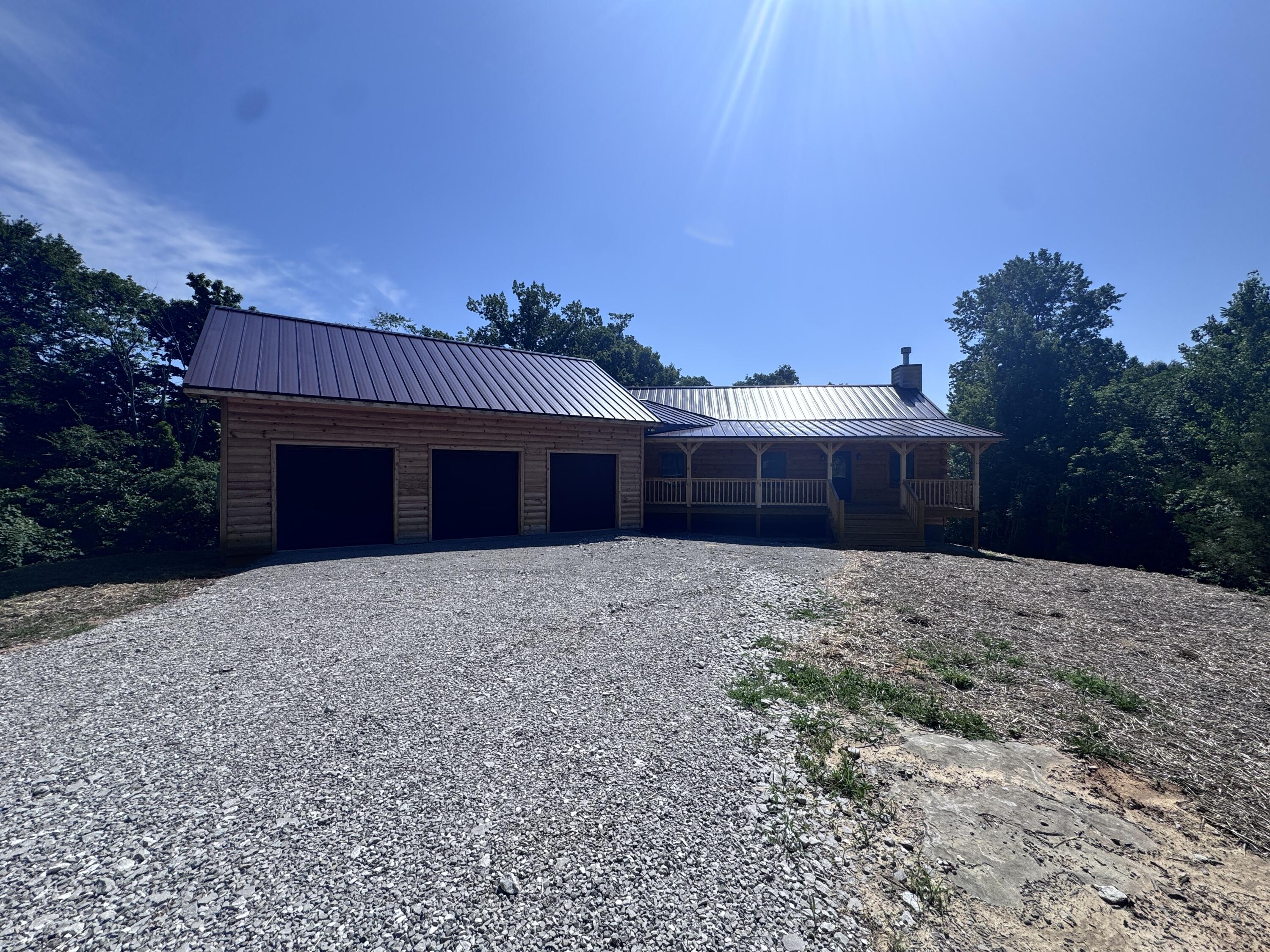 1339 Hickory Point Drive Property Photo 1