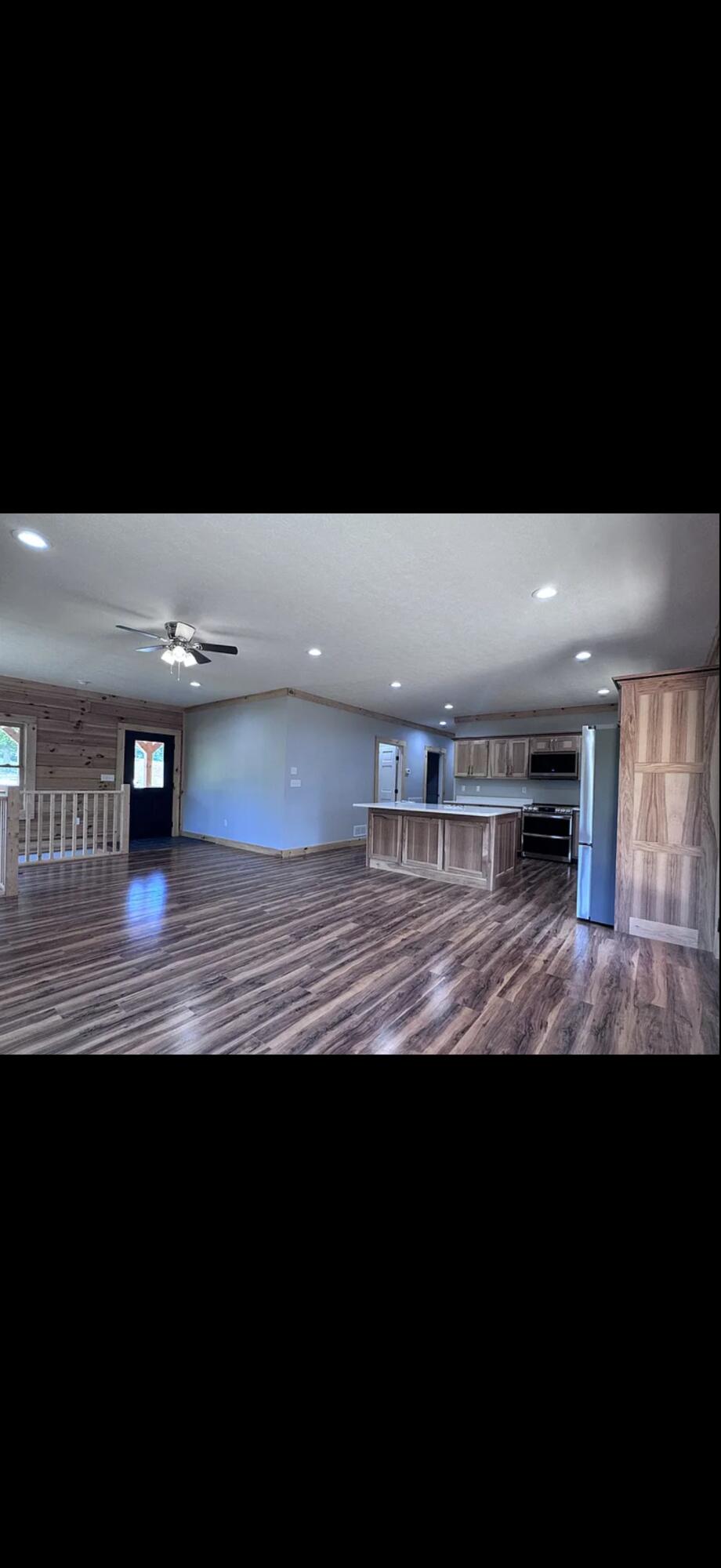 1339 Hickory Point Drive Property Photo 2