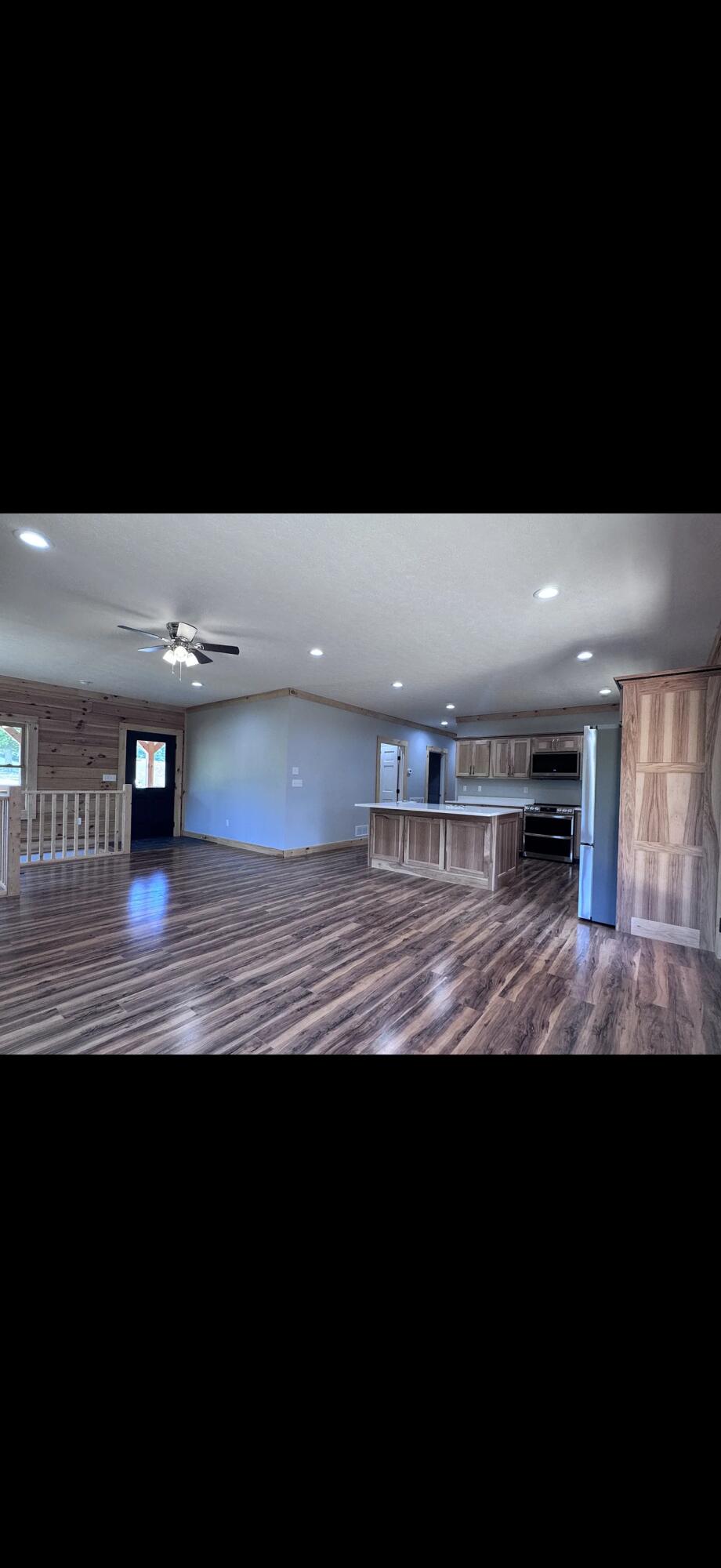 1339 Hickory Point Drive Property Photo 3