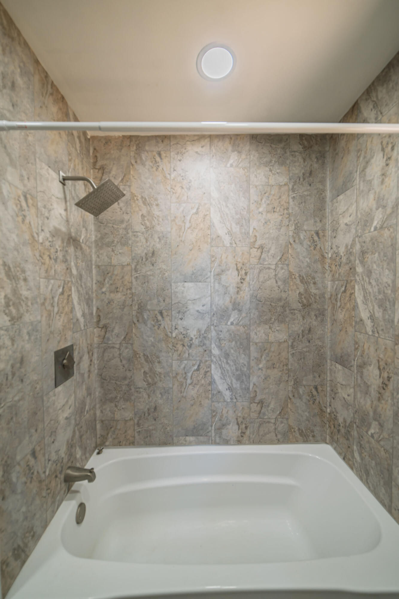 1299 Oak Park Boulevard Property Photo 20