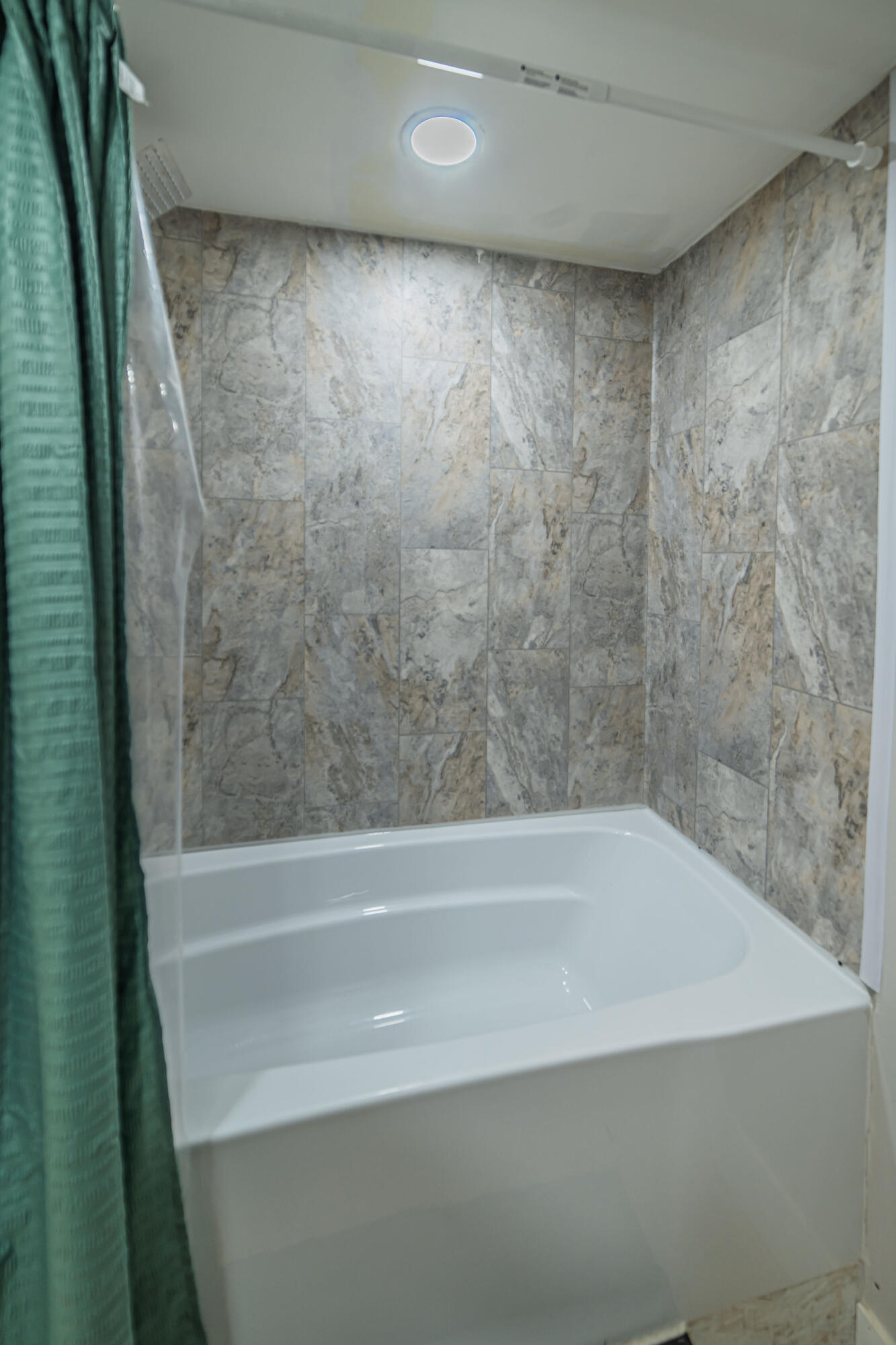 1299 Oak Park Boulevard Property Photo 26