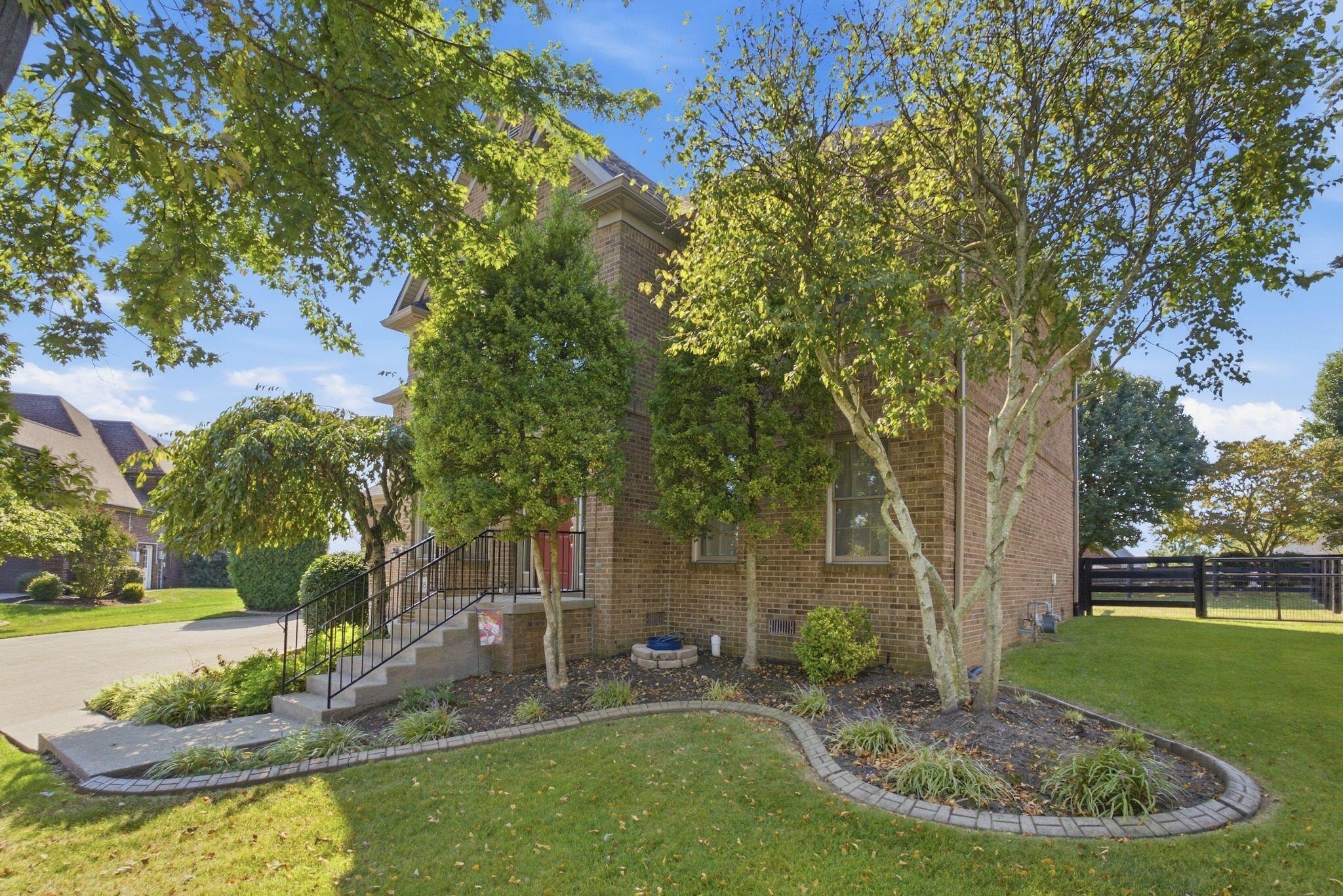 505 Park Ridge Drive Property Photo 4