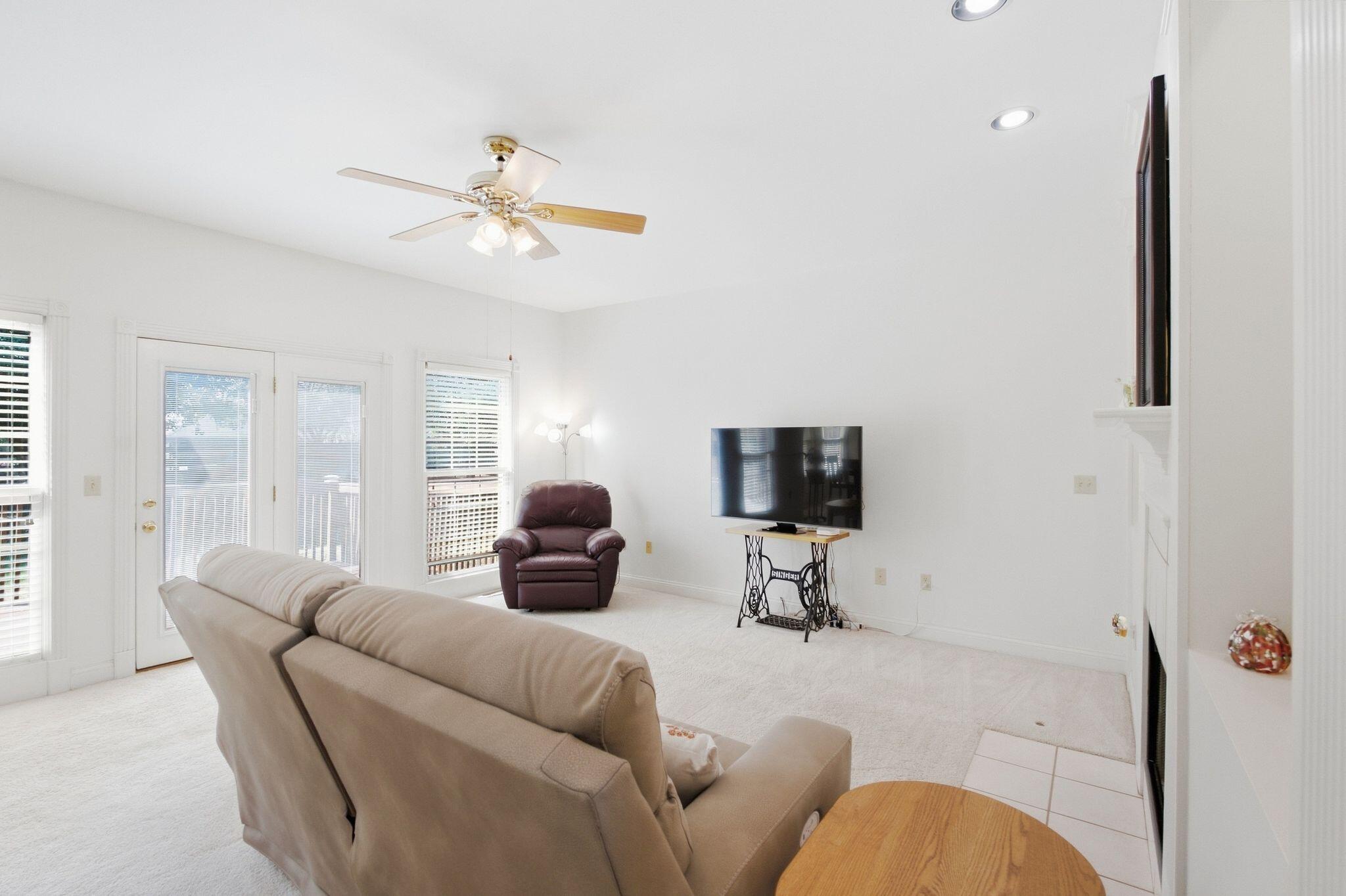 505 Park Ridge Drive Property Photo 12