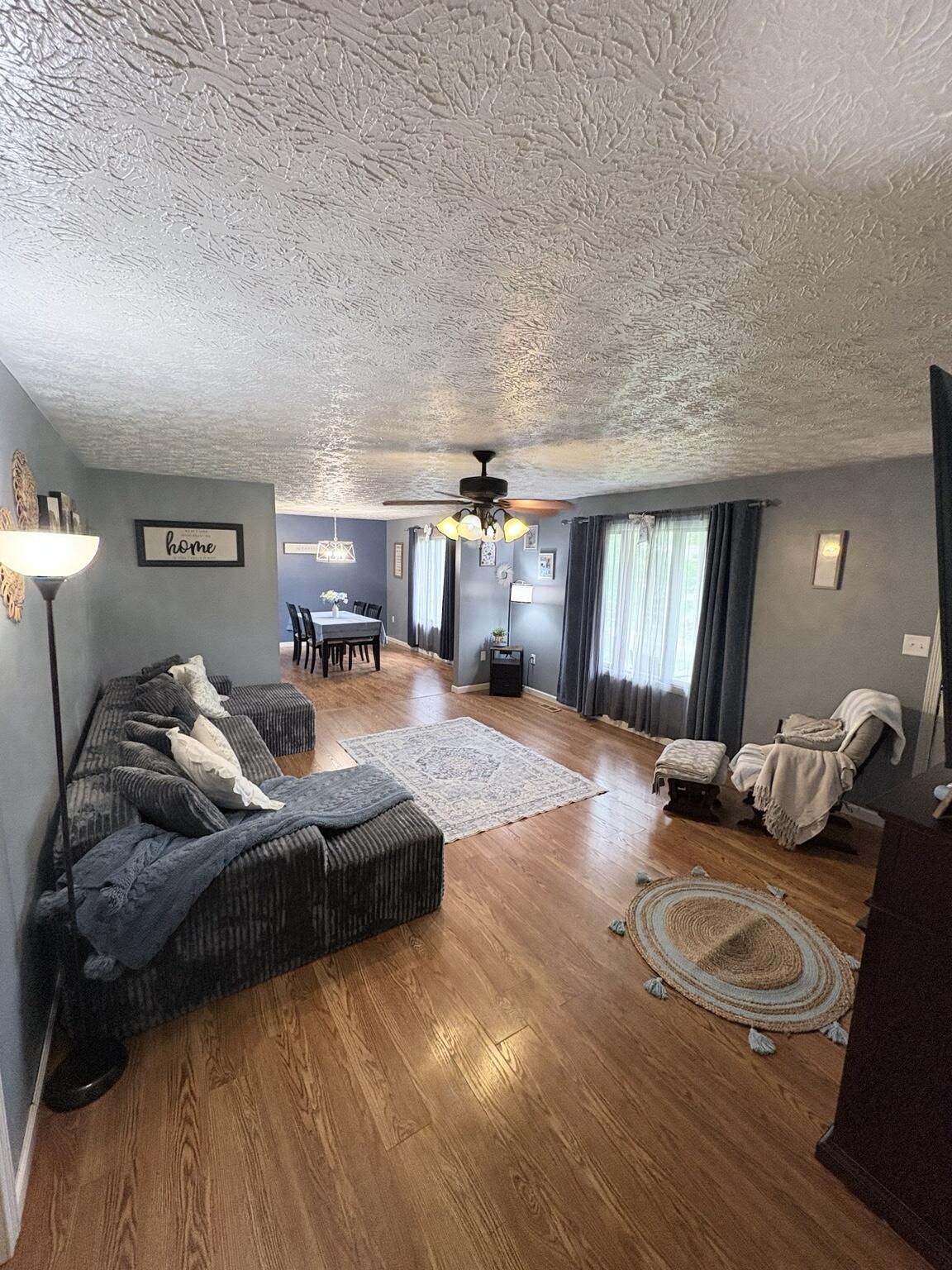 19 Minix Dr Drive Property Photo 3