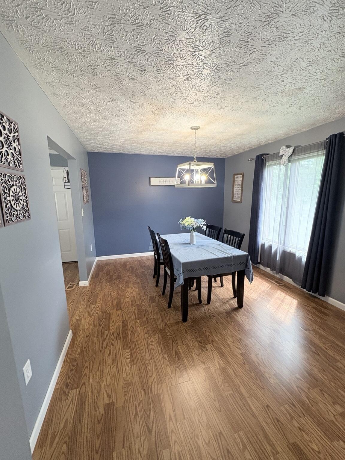 19 Minix Dr Drive Property Photo 6