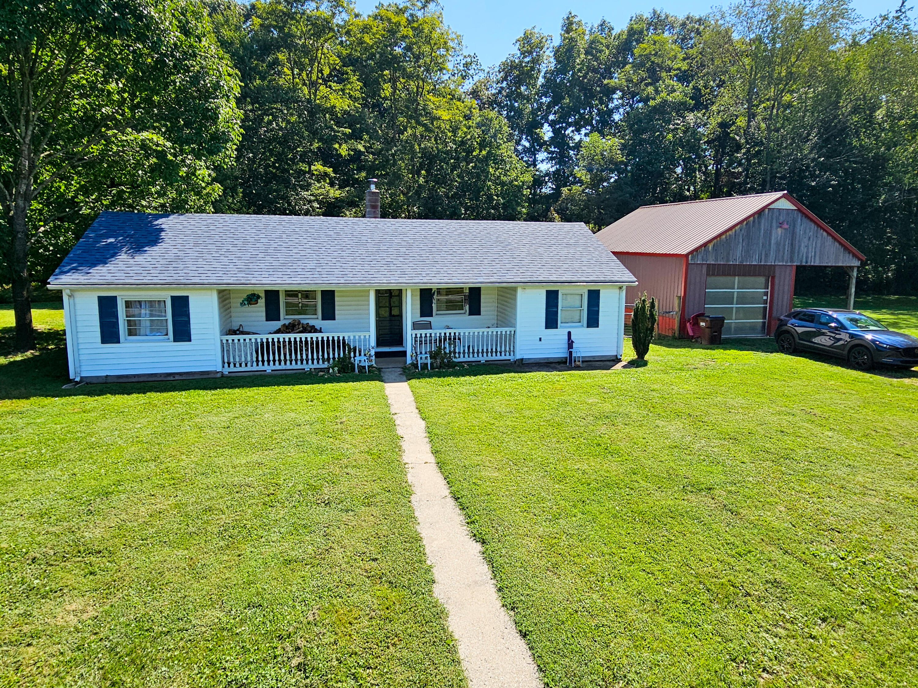 8915 Ky Hwy 643 Property Photo 1