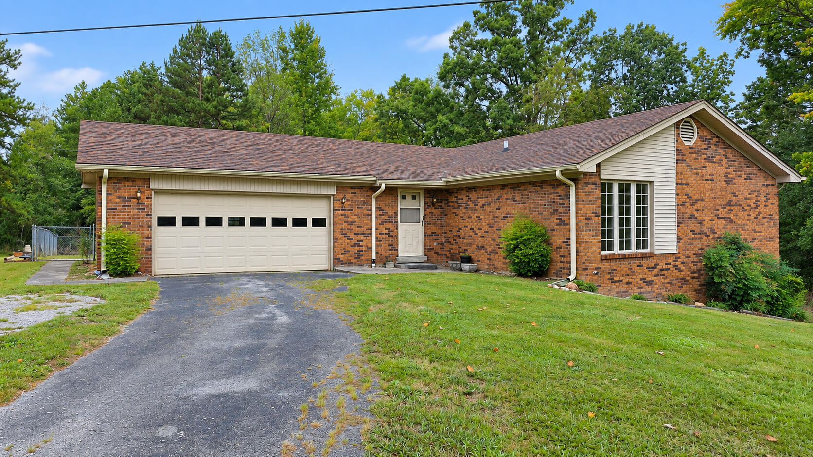 205 Oneal Road Property Photo 4