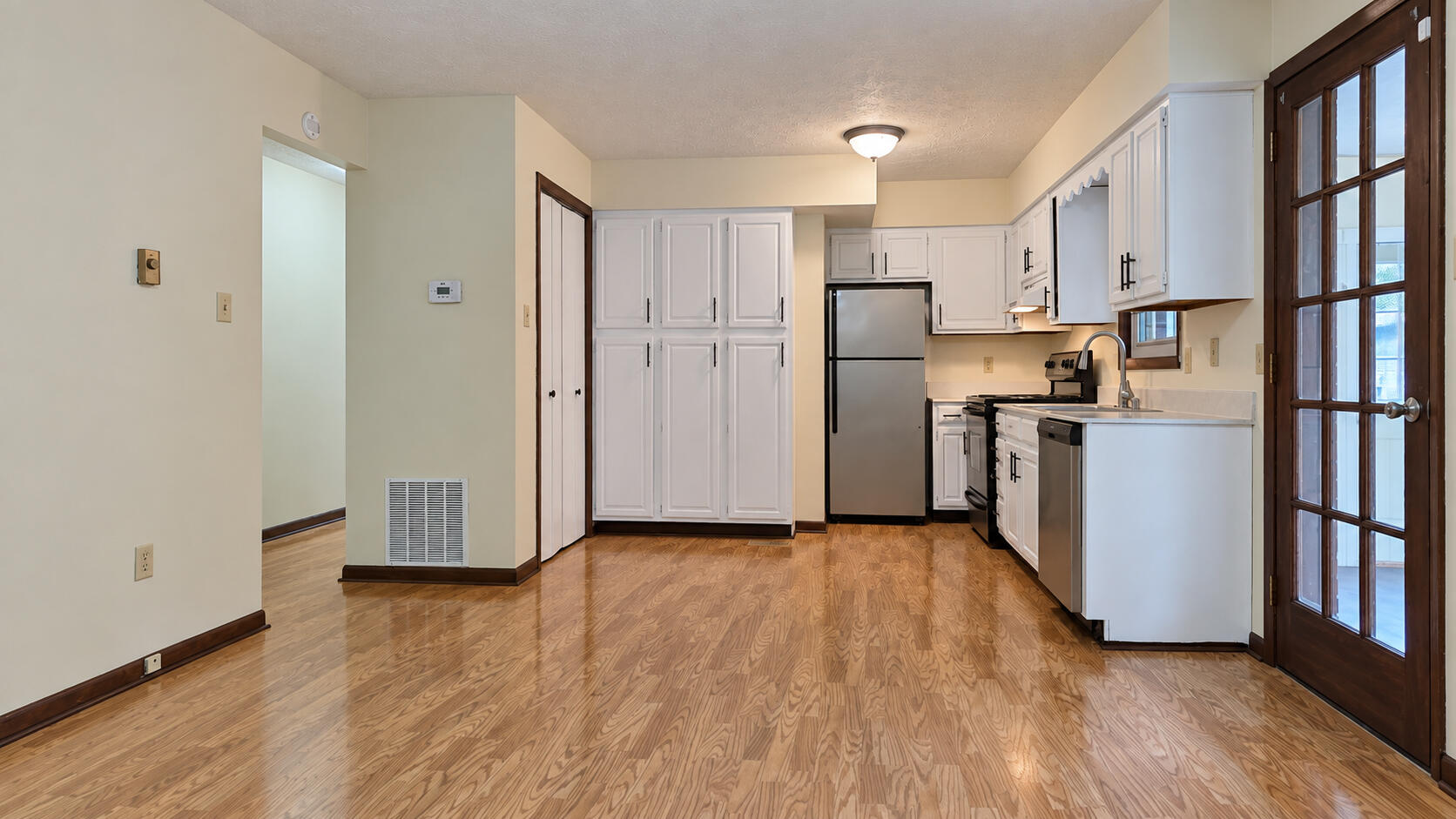 205 Oneal Road Property Photo 5