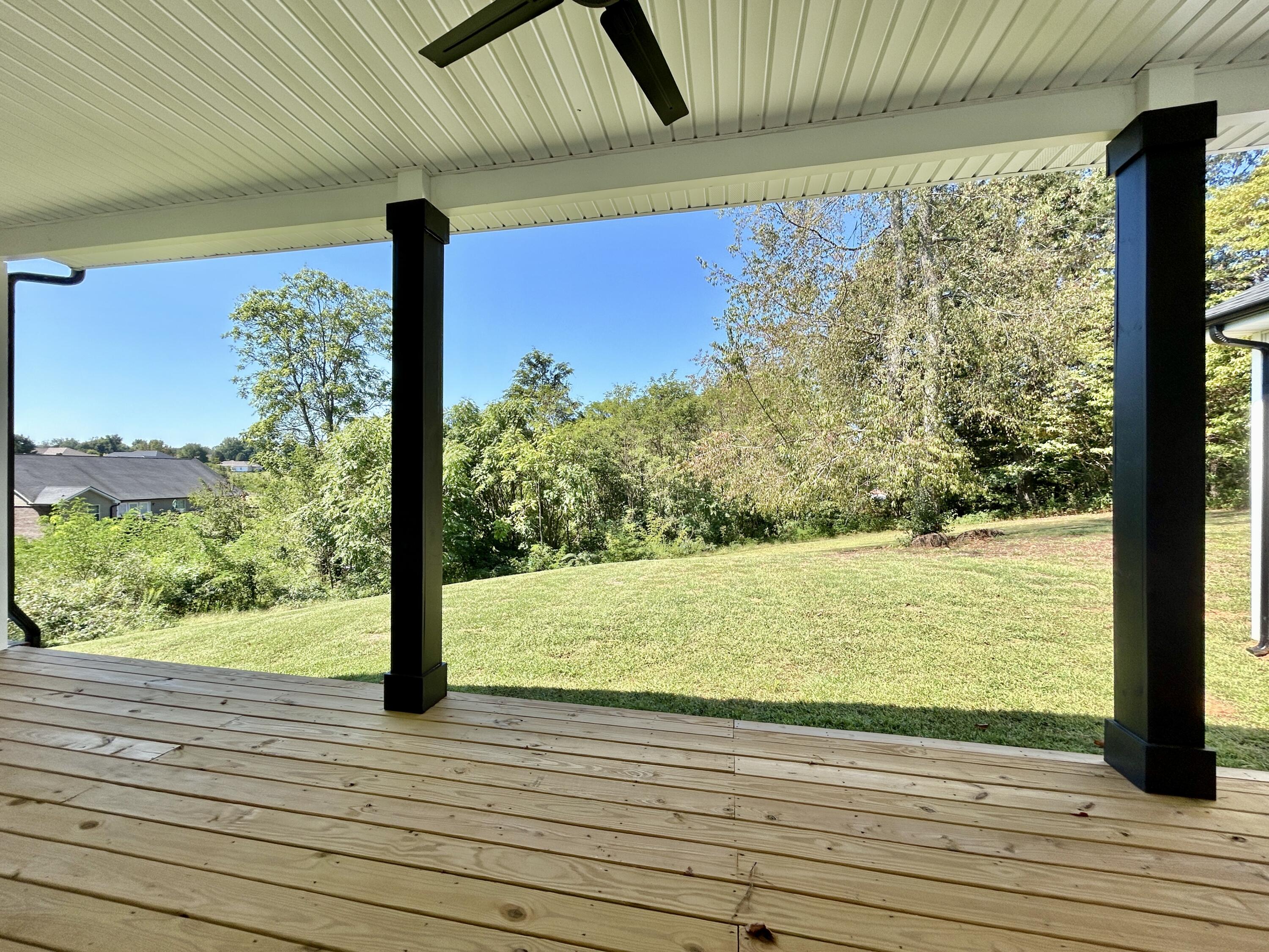 63 Iris Point Property Photo 40