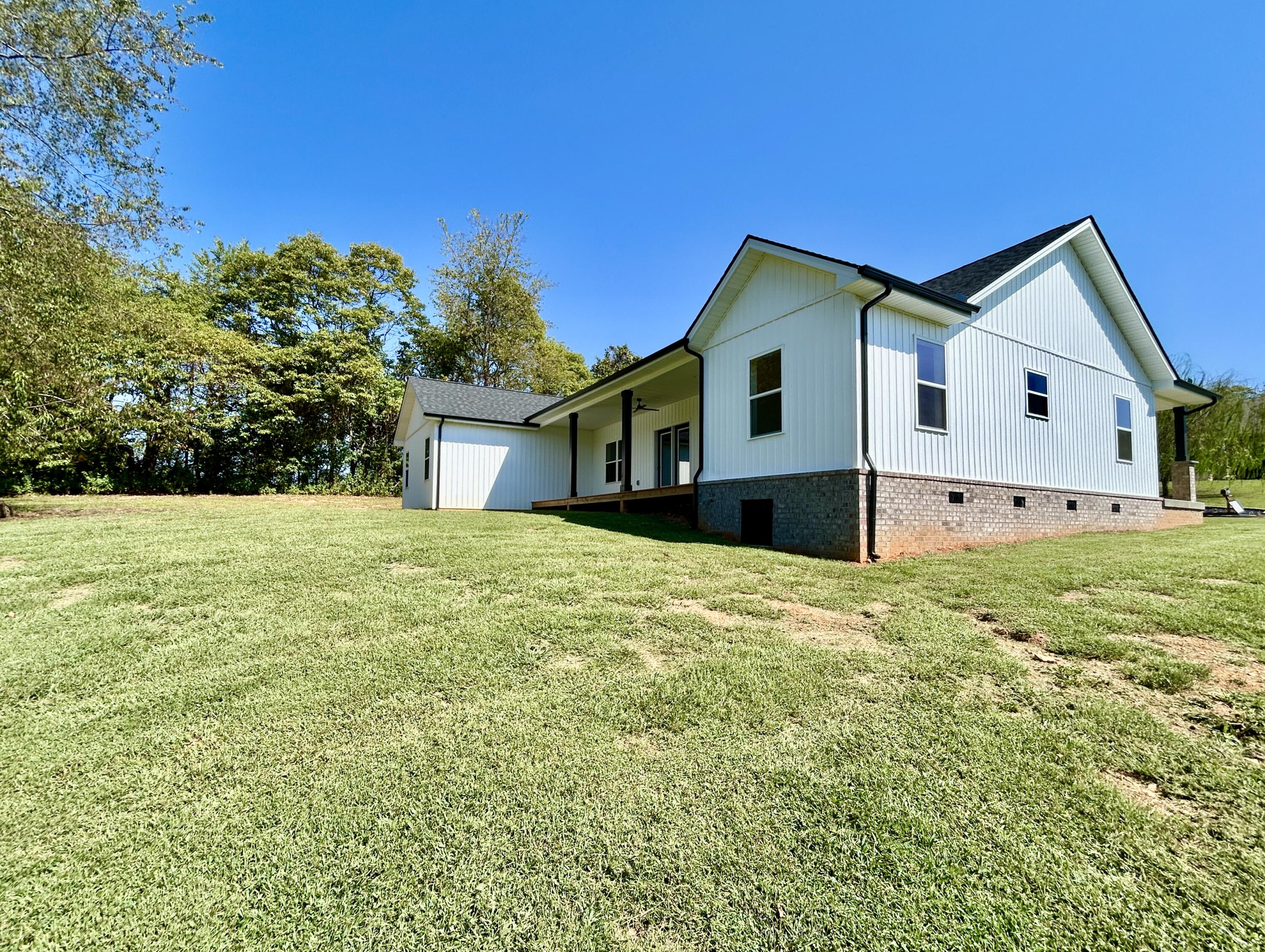 63 Iris Point Property Photo 42